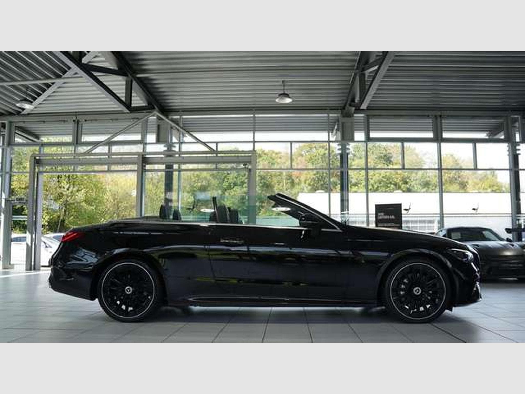 Mercedes CLE 300 4M Cabrio AMG Premium+ *20*Night*Carbon (2024) - Photo 7