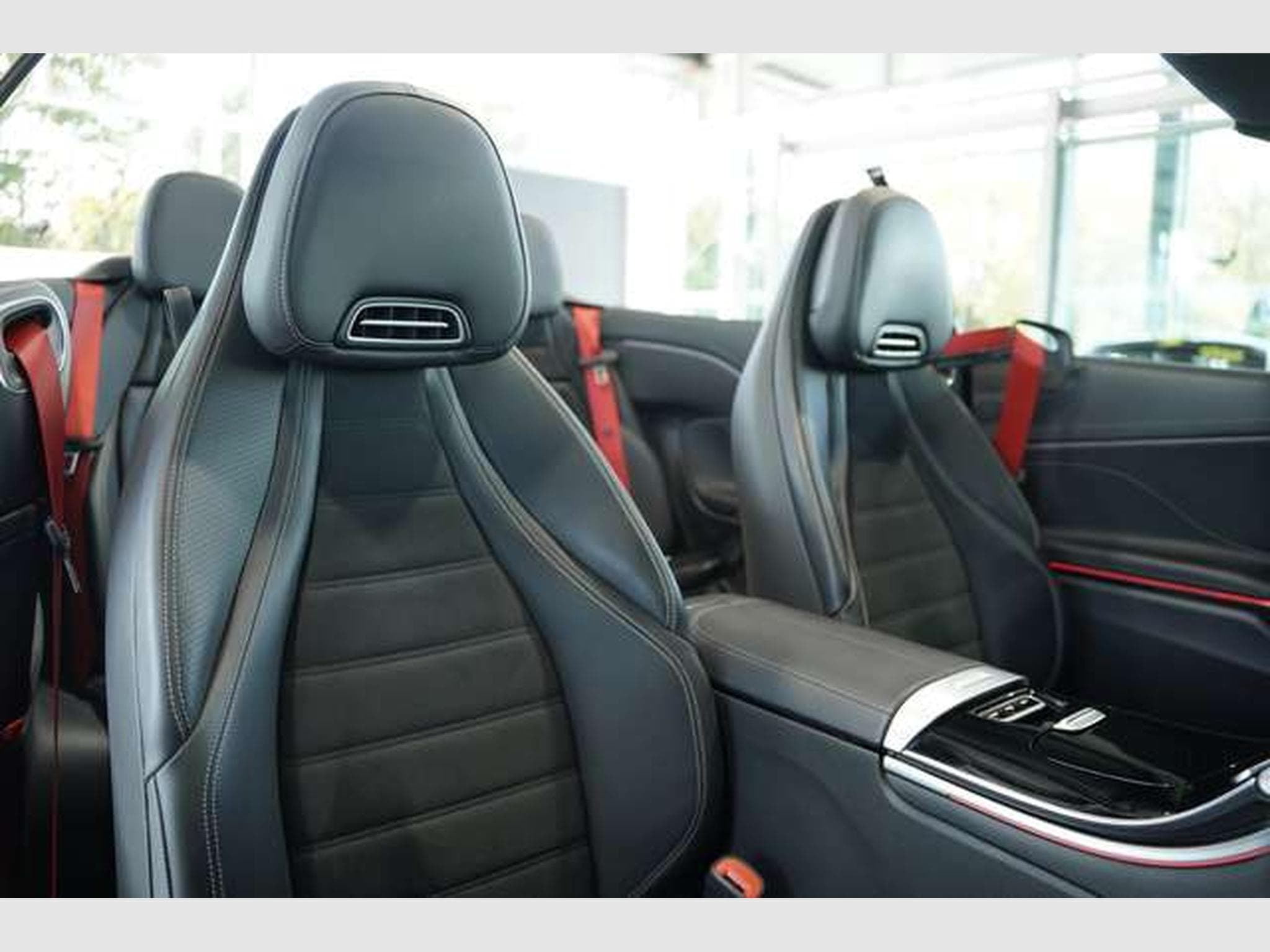 Mercedes CLE 300 4M Cabrio AMG Premium+ *20*Night*Carbon (2024) - Photo 23
