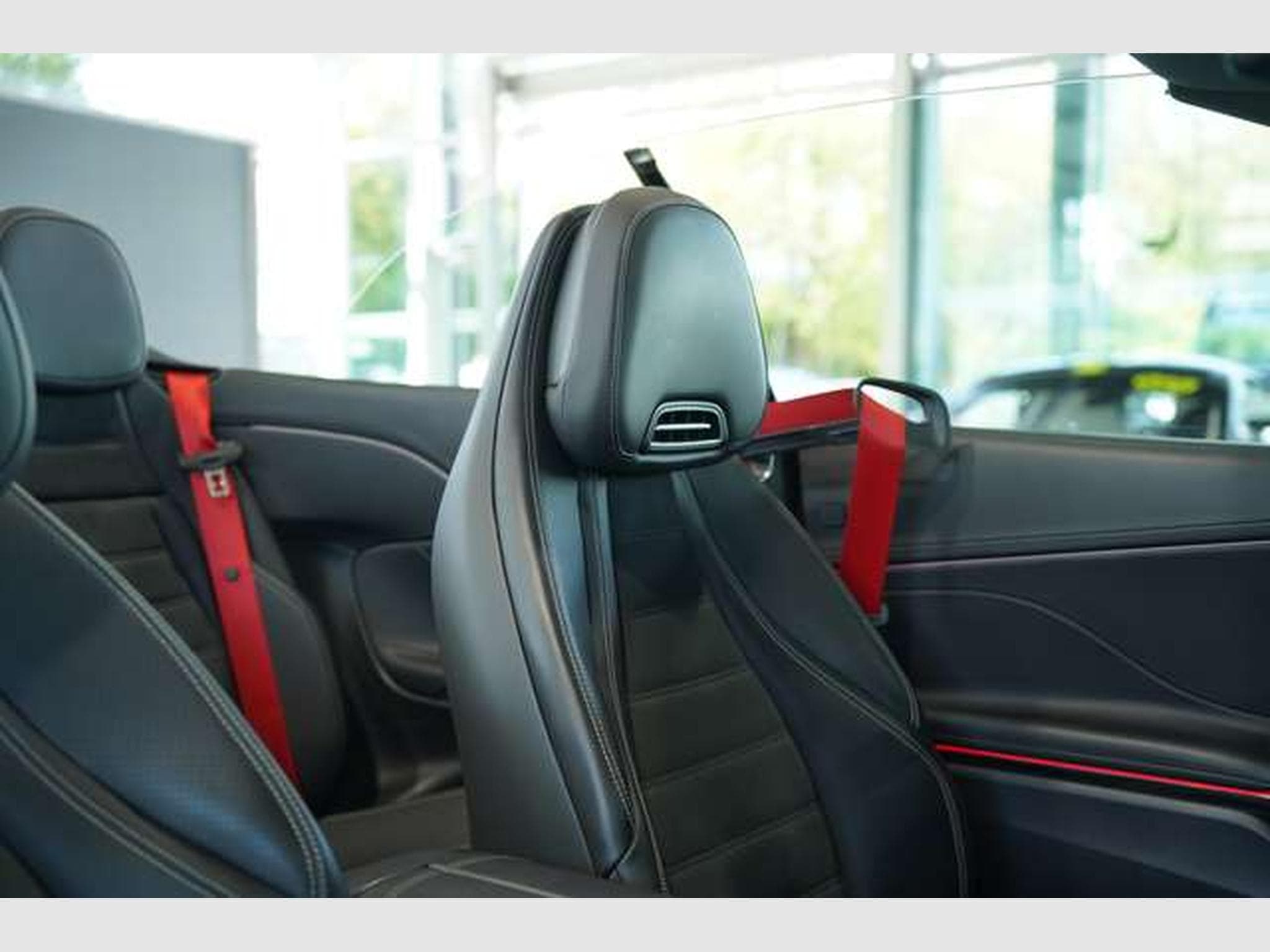 Mercedes CLE 300 4M Cabrio AMG Premium+ *20*Night*Carbon (2024) - Photo 24