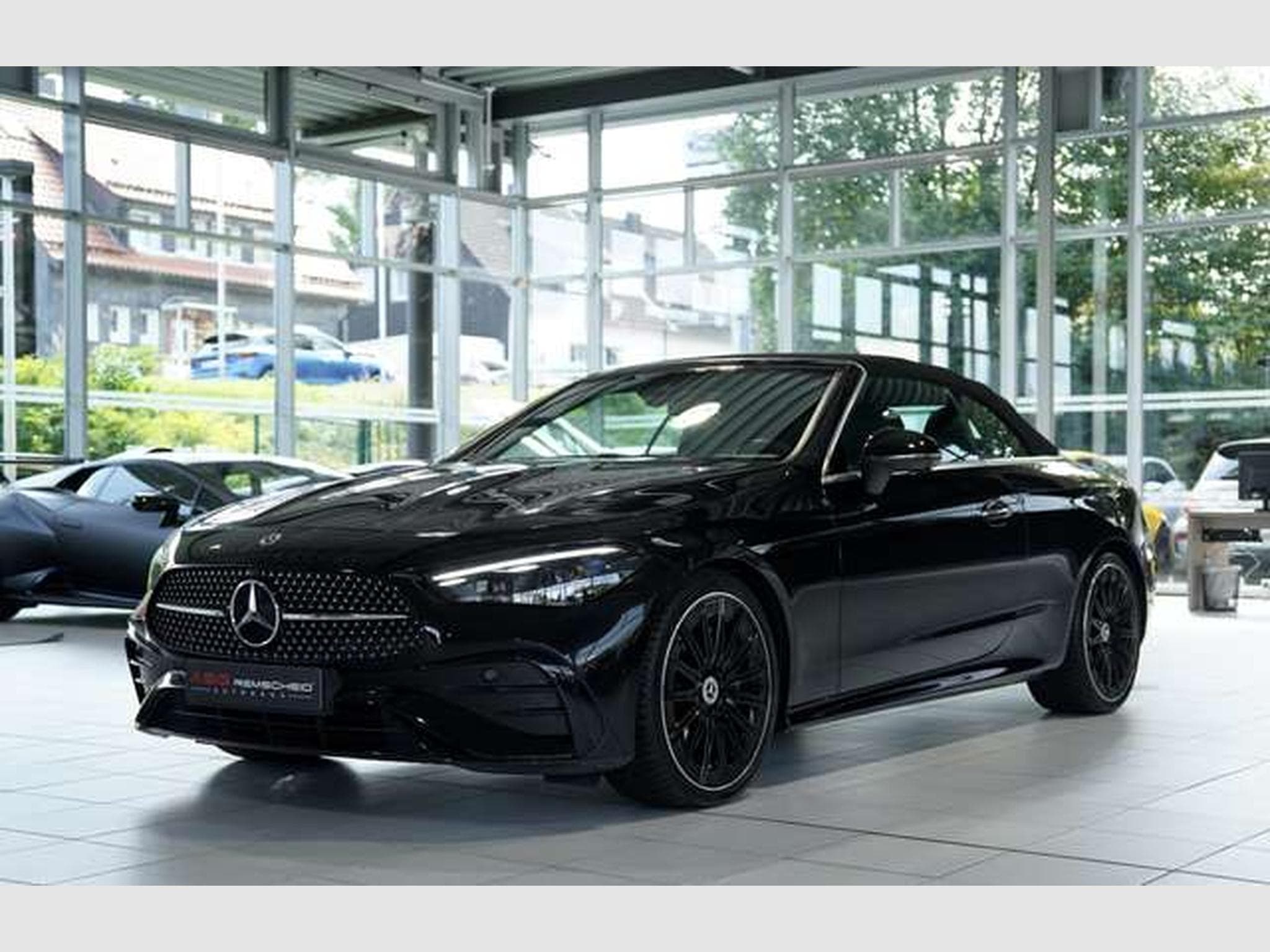 Mercedes CLE 300 4M Cabrio AMG Premium+ *20*Night*Carbon (2024) - Photo 47