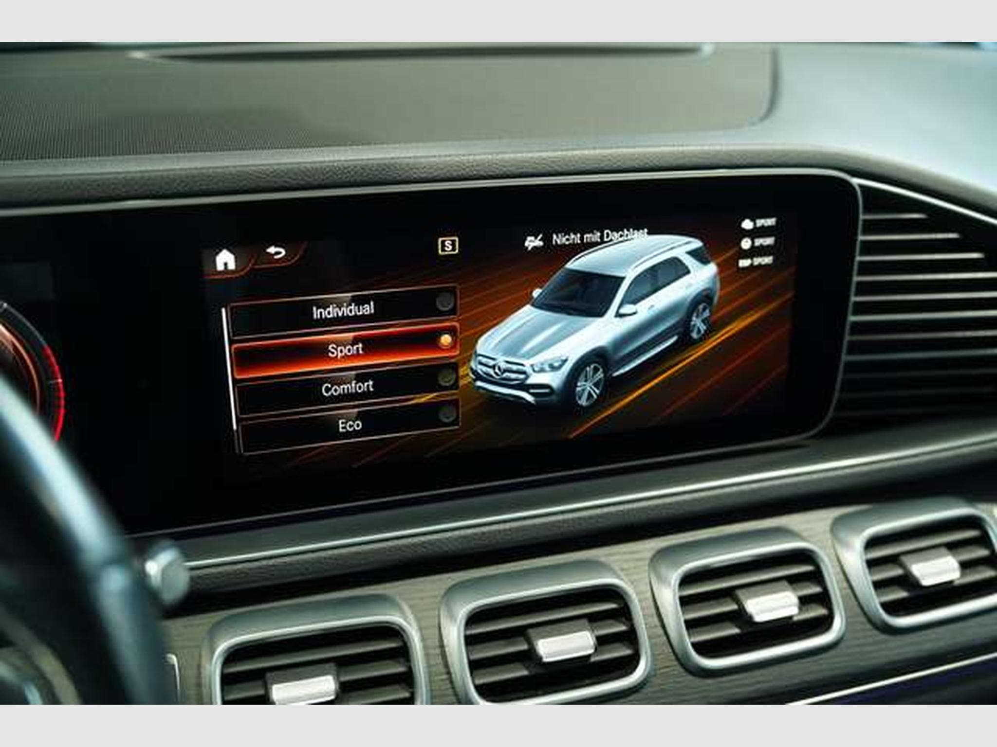 Mercedes GLE 400 d 4M AMG Line *1.HD *21 *Pano*BURM*AHK (2022) - Photo 39