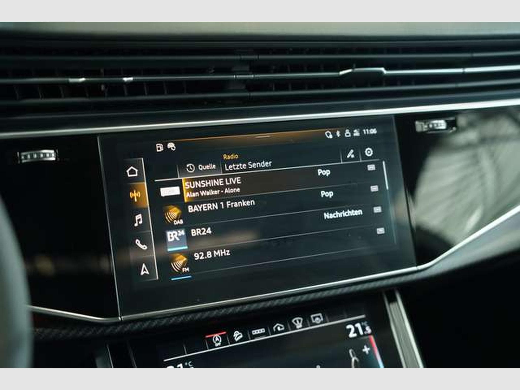 Audi RSQ8 q. *23Zoll *Keramik *Pano *RS-AGA *Dynamik (2021) - Photo 38