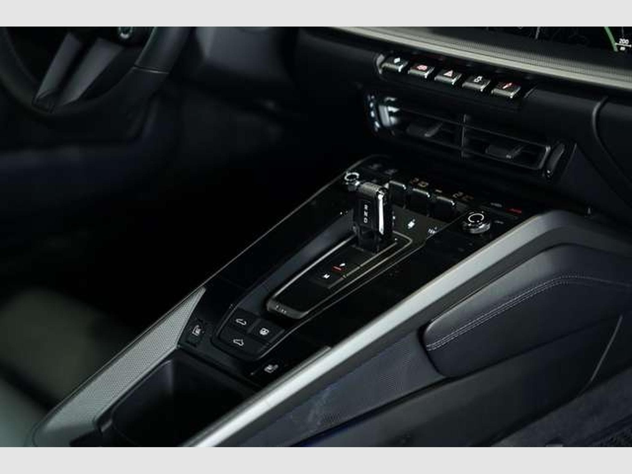Porsche 911 Coupé Carrera 4S *Chrono *Pano*S-Abgas (2023) - Photo 20