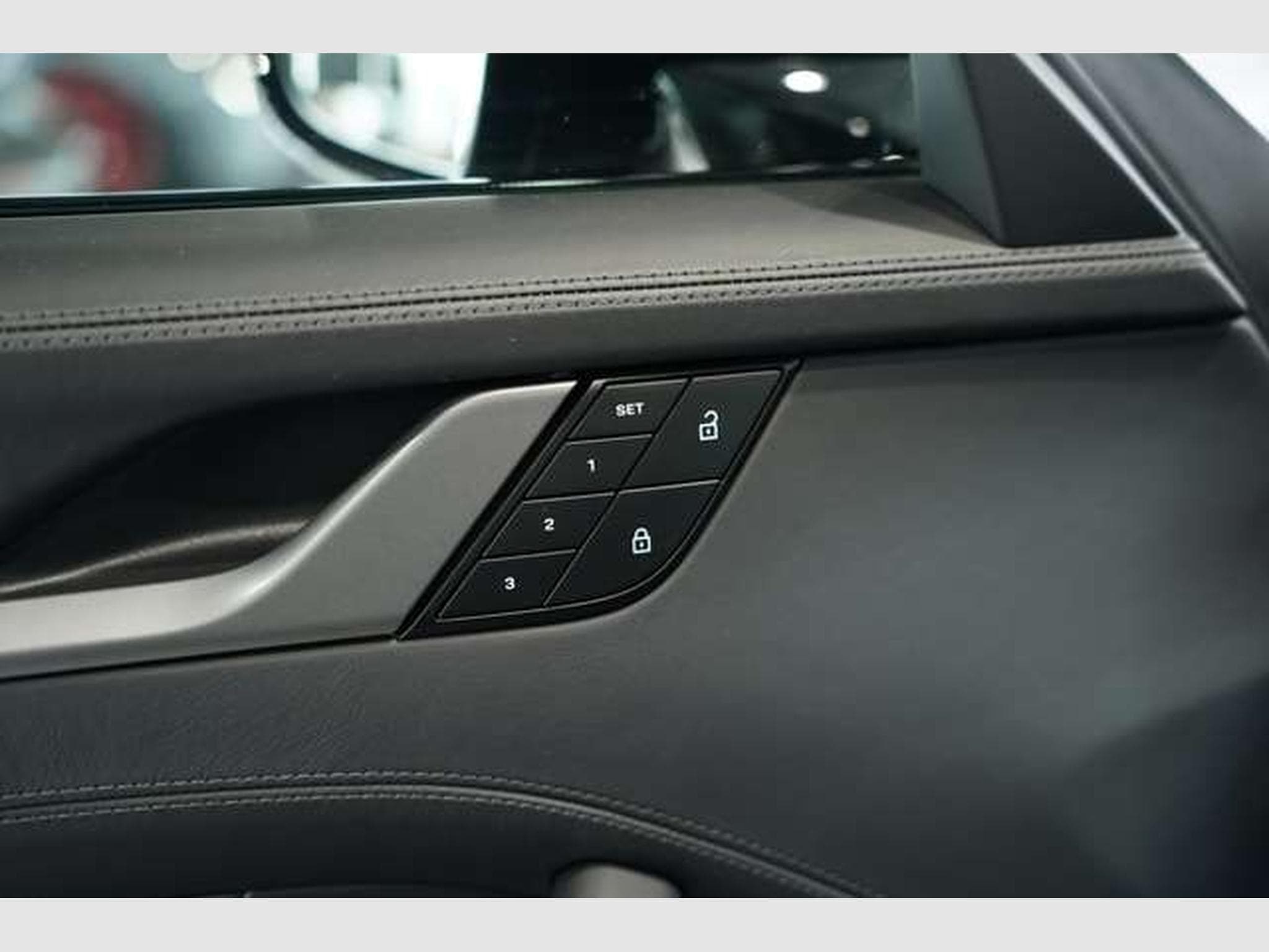 Porsche 911 Coupé Carrera 4S *Chrono *Pano*S-Abgas (2023) - Photo 29