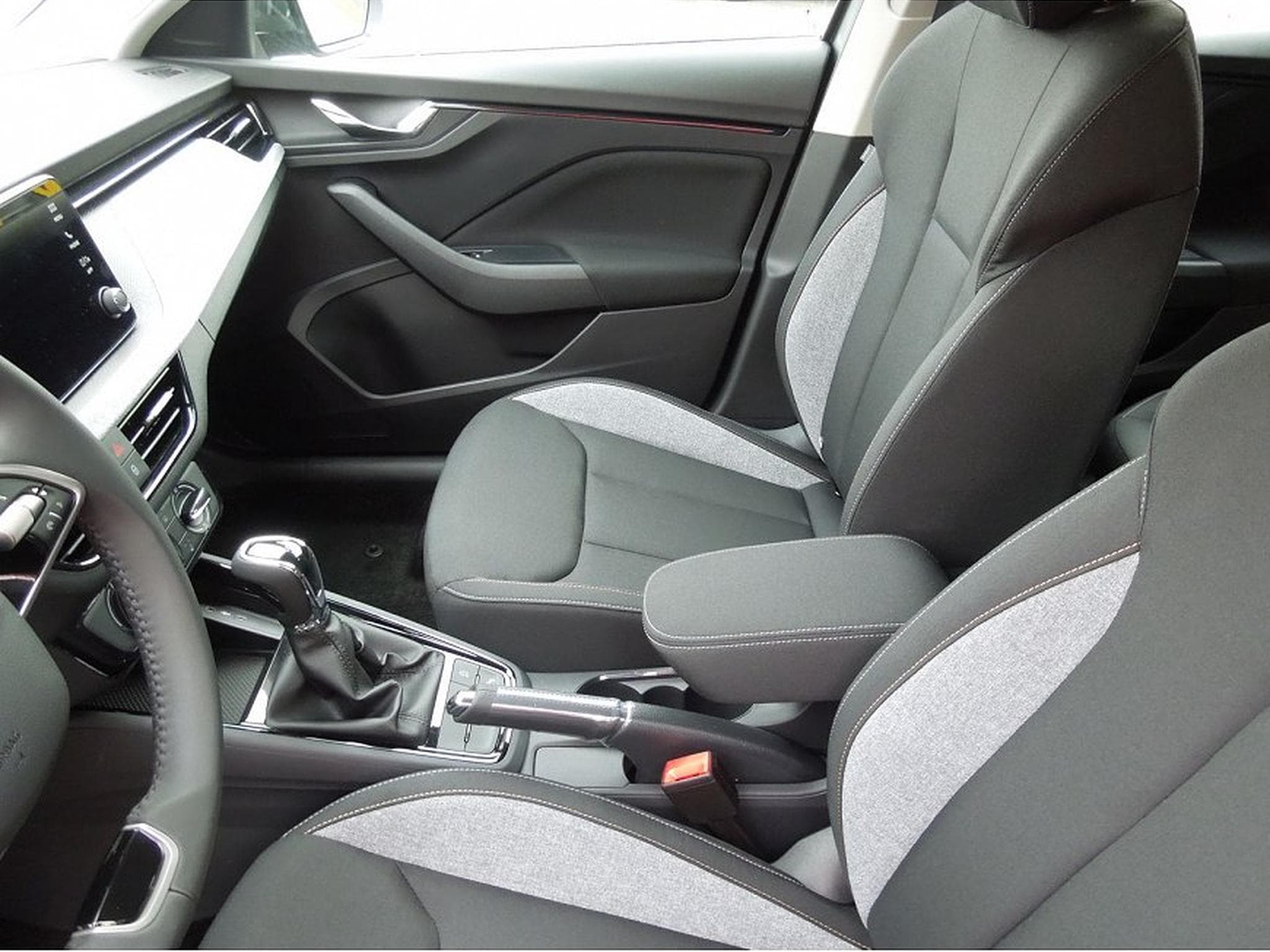 Skoda Scala (2025) - Photo 10