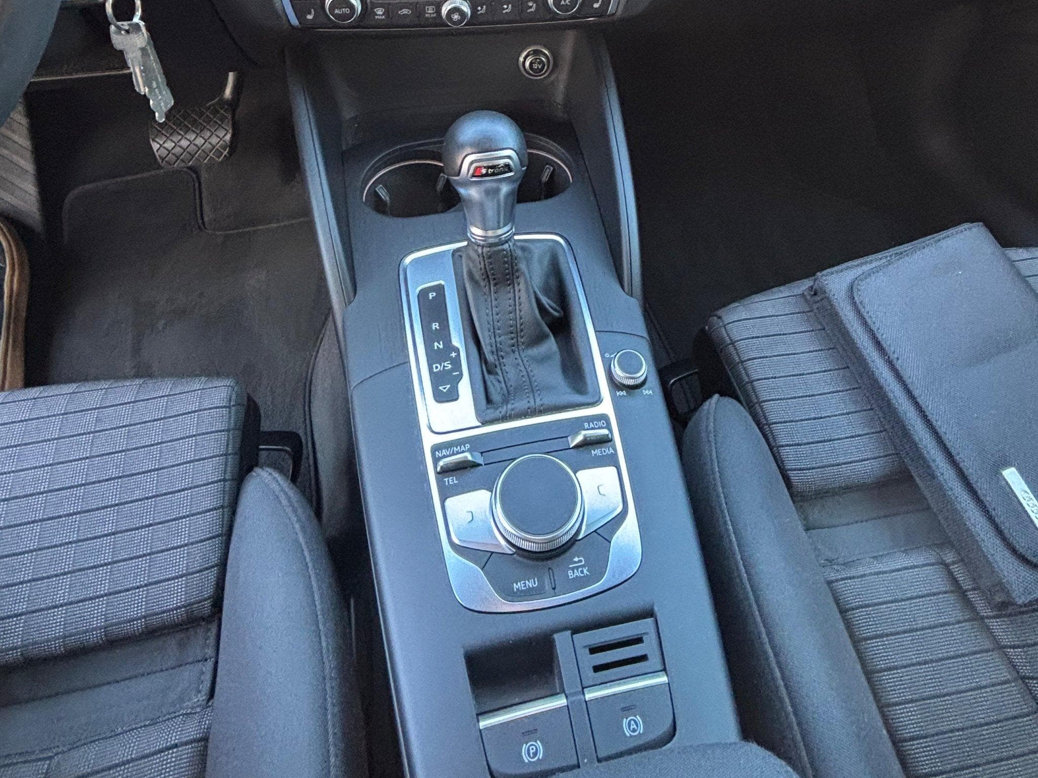 Audi A3 Typ 8V 35 TFSI 110kW 7-Gang S Tronic ACC (2019) - Photo 9