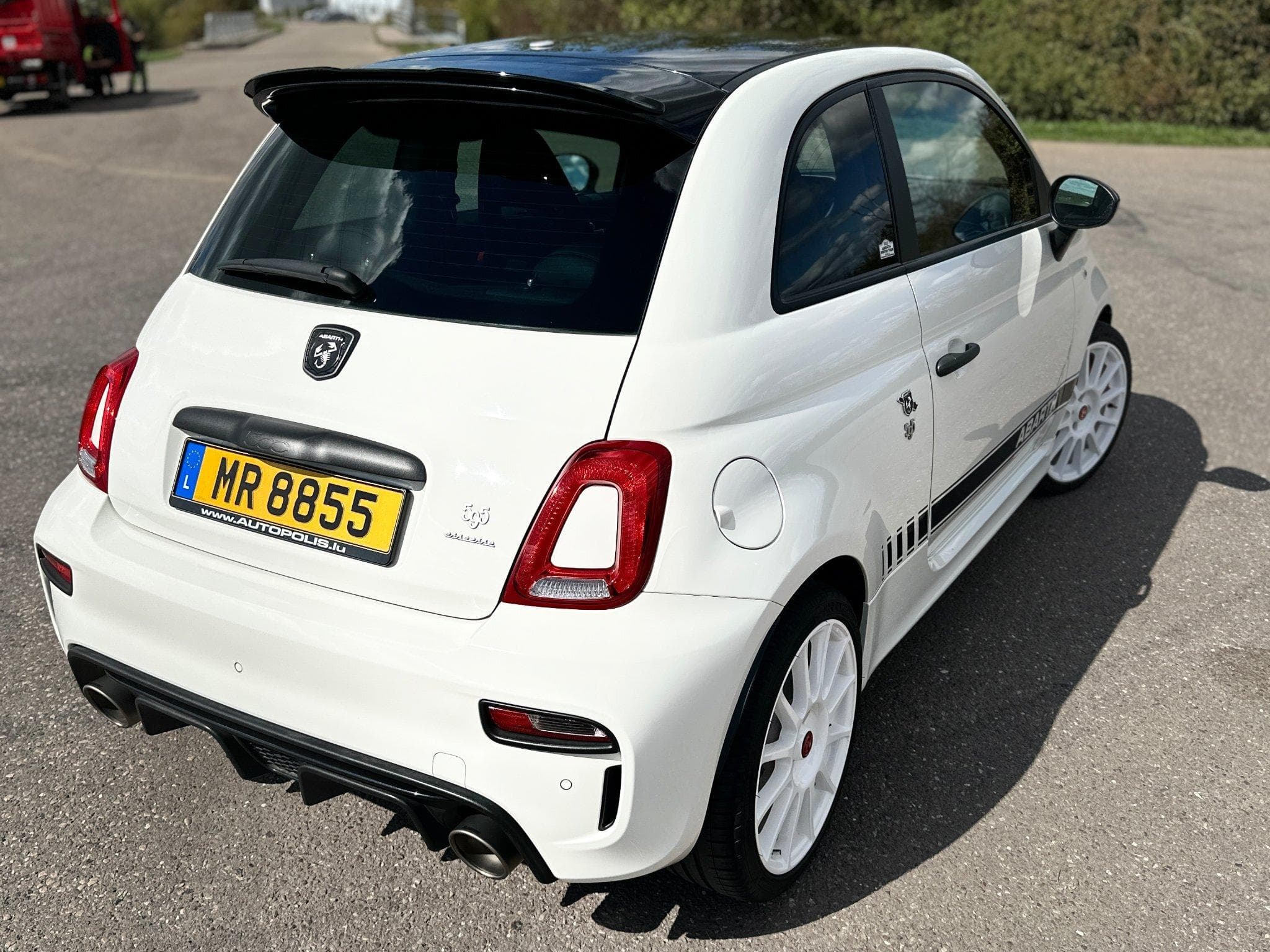 Abarth 595 Esseesse (2022) - Photo 3