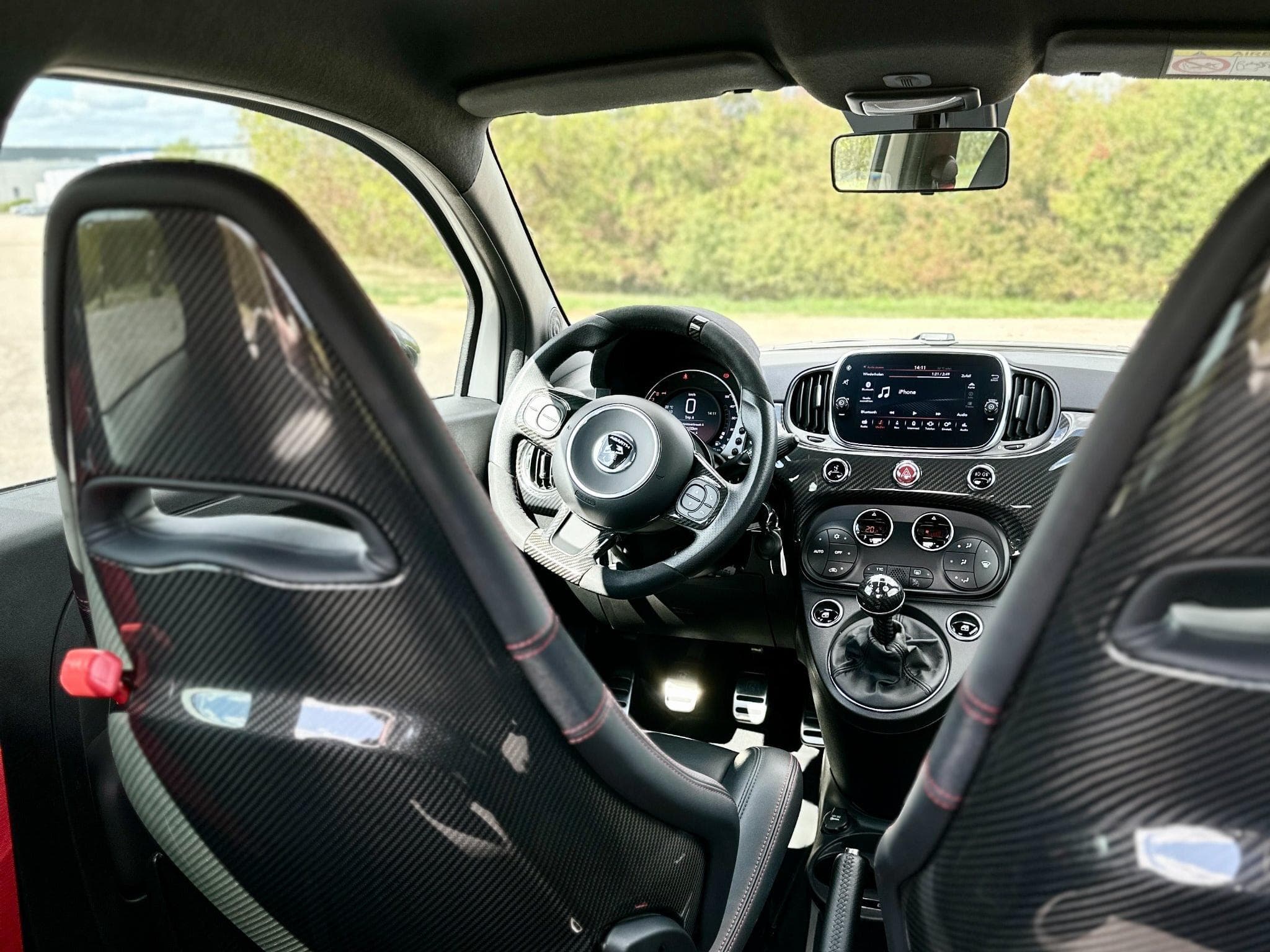 Abarth 595 Esseesse (2022) - Photo 9