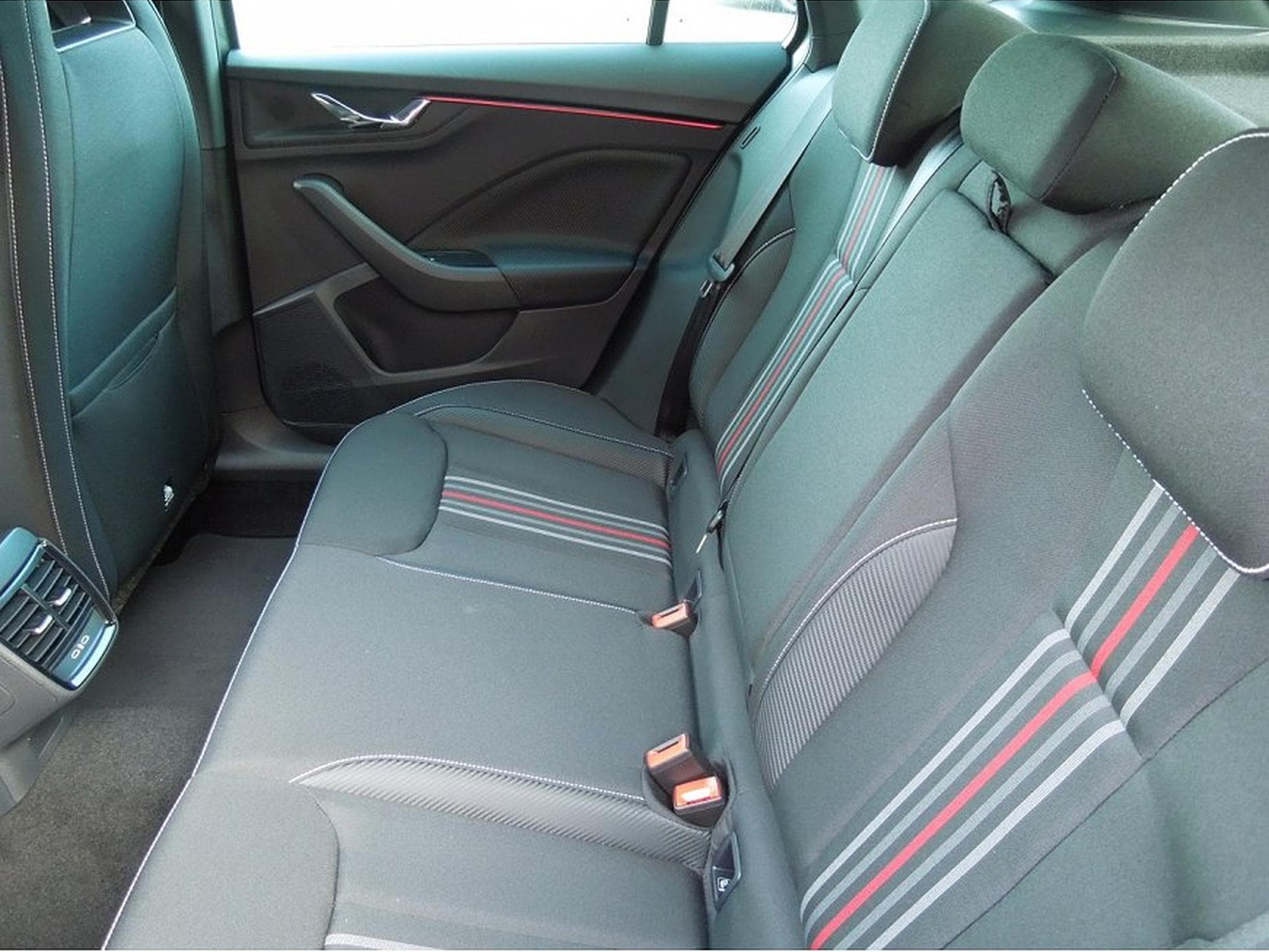 Skoda Kamiq (2026) - Photo 16