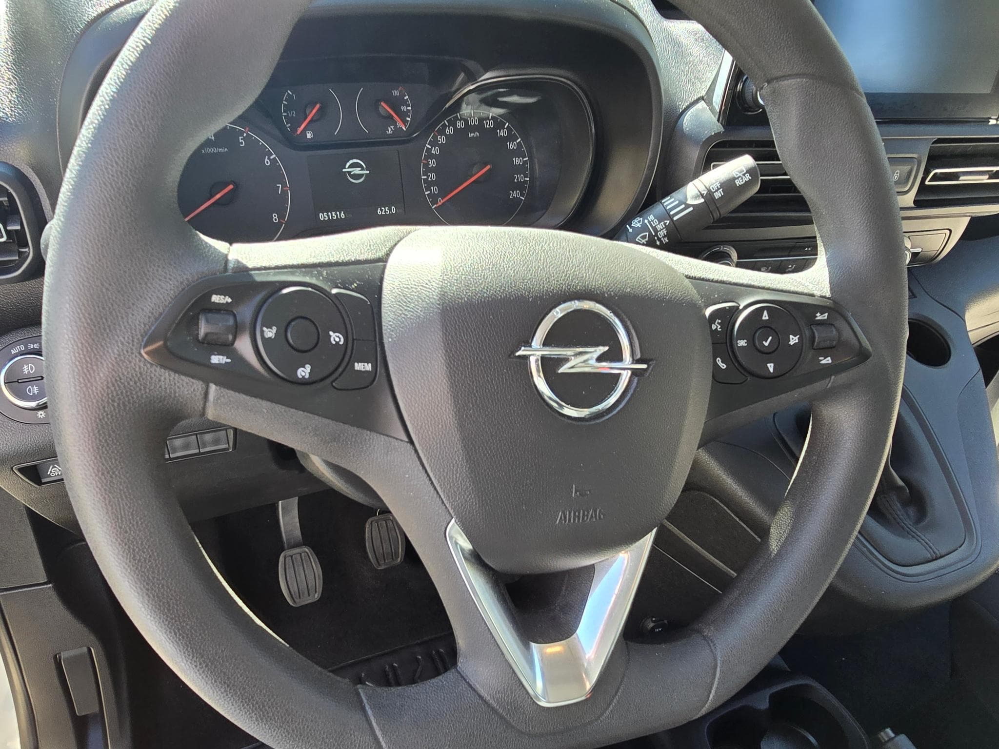 Opel Combo hdi 102 cv 51000 kms opts 11990 euro HT (2022) - Photo 10