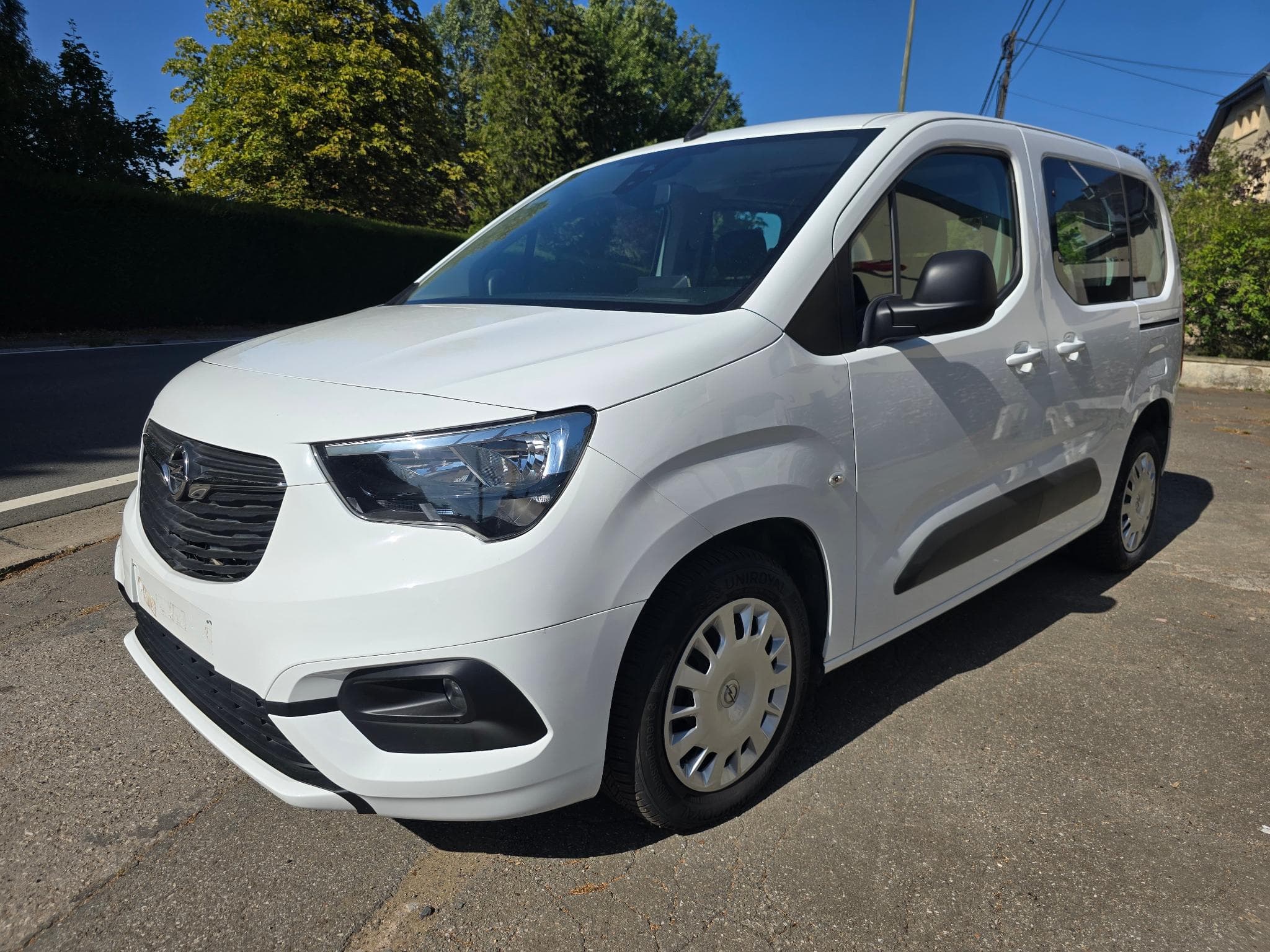 Opel Combo hdi 102 cv 51000 kms opts 11990 euro HT (2022) - Photo 1