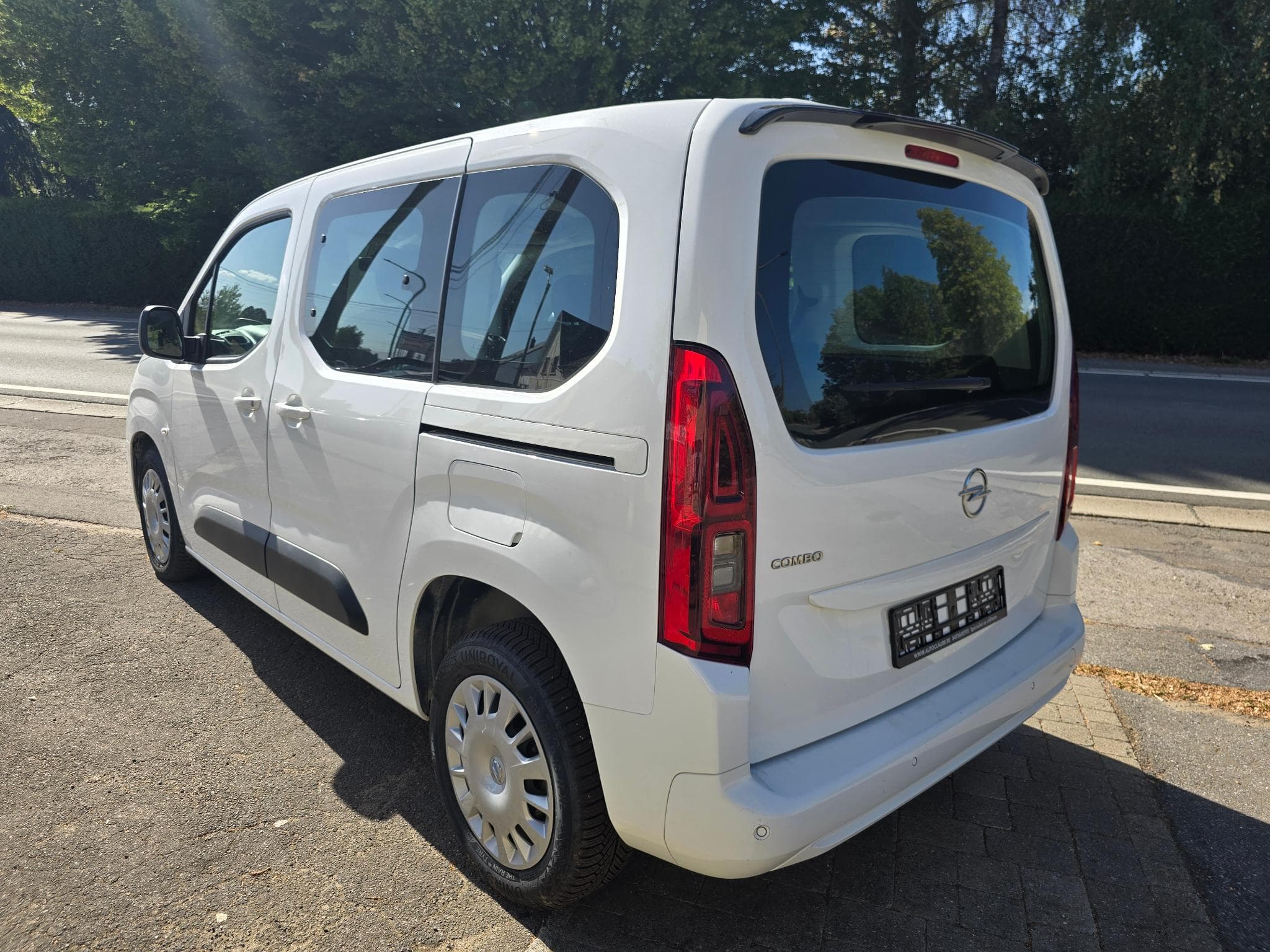Opel Combo hdi 102 cv 51000 kms opts 11990 euro HT (2022) - Photo 4
