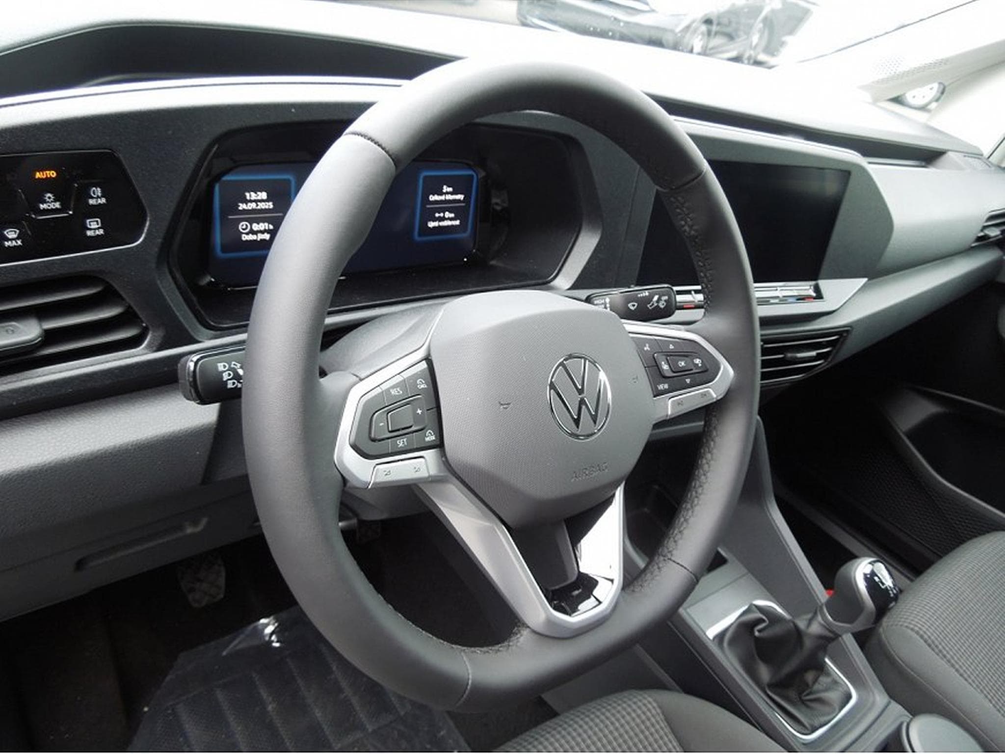 VW Caddy (2026) - Photo 6