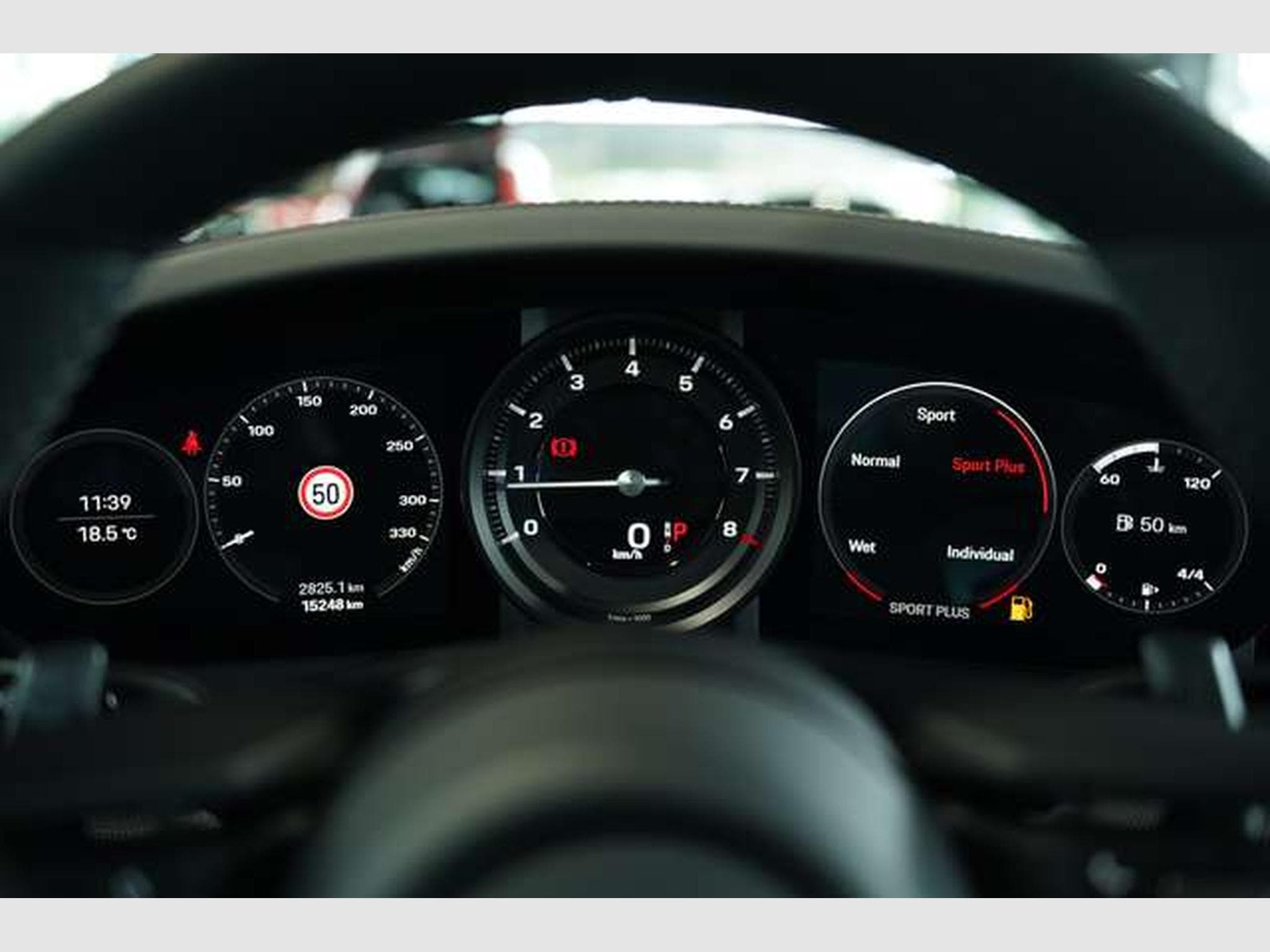 Porsche 911 Coupé Carrera 4S *Chrono *Pano*S-Abgas (2023) - Foto 41