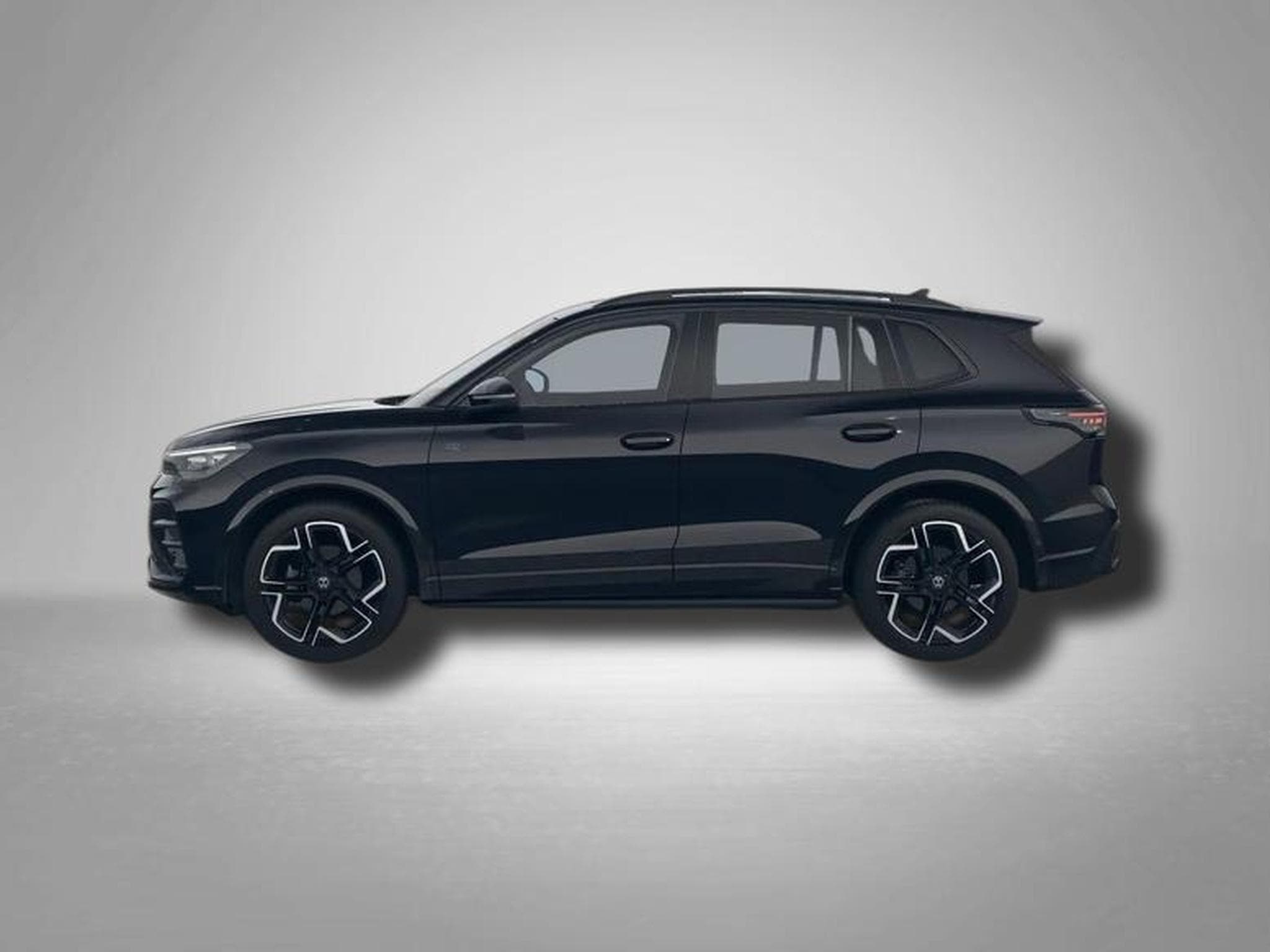 VW Tiguan R-Line 1.5 eTSI 7-Gang-DSG (2025) - Photo 2