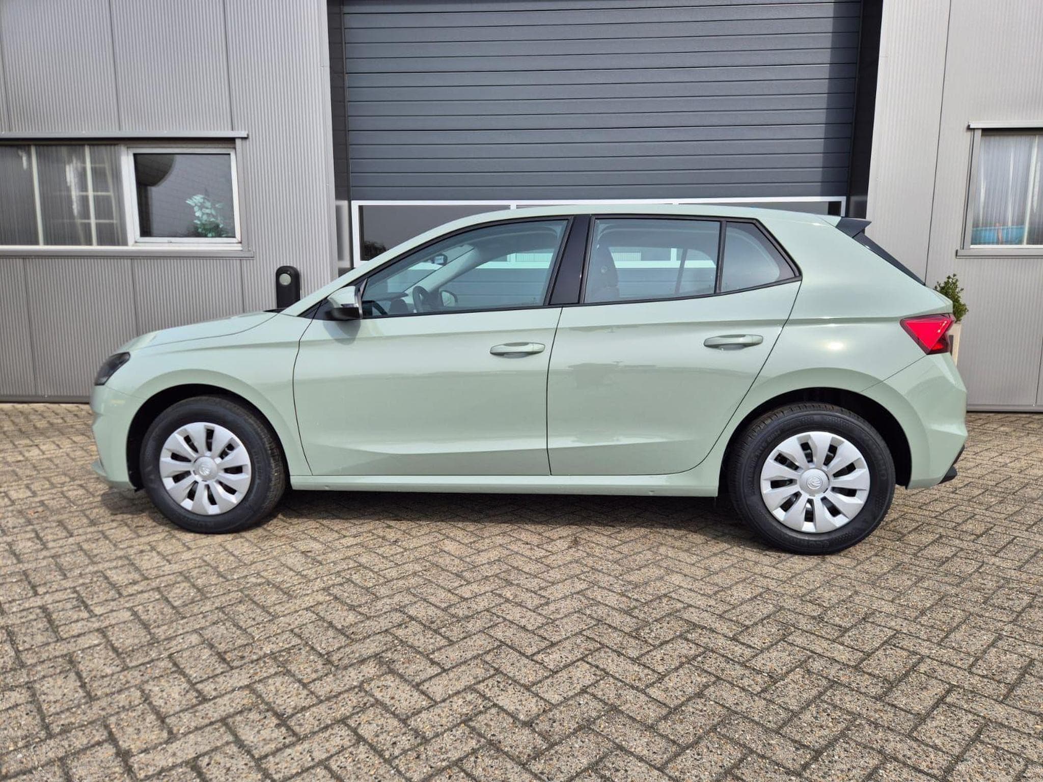Skoda Fabia 1.0 TSI 95PS (2026) - Photo 8