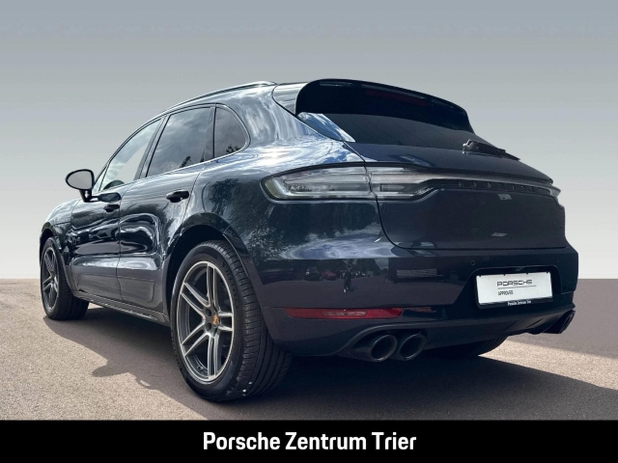 Porsche Macan Sportabgasanlage Surround-View PASM (2020) - Photo 3