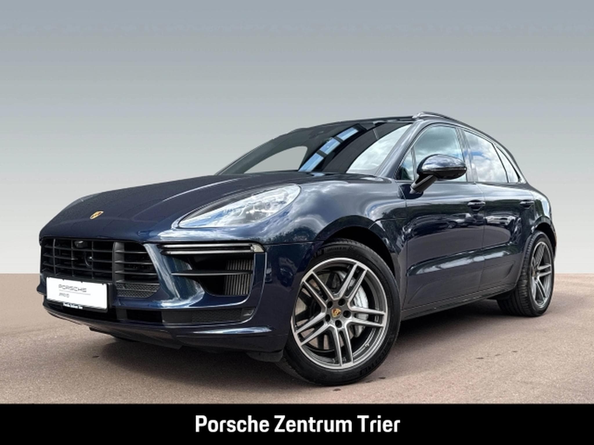 Porsche Macan Sportabgasanlage Surround-View PASM (2020) - Photo 1