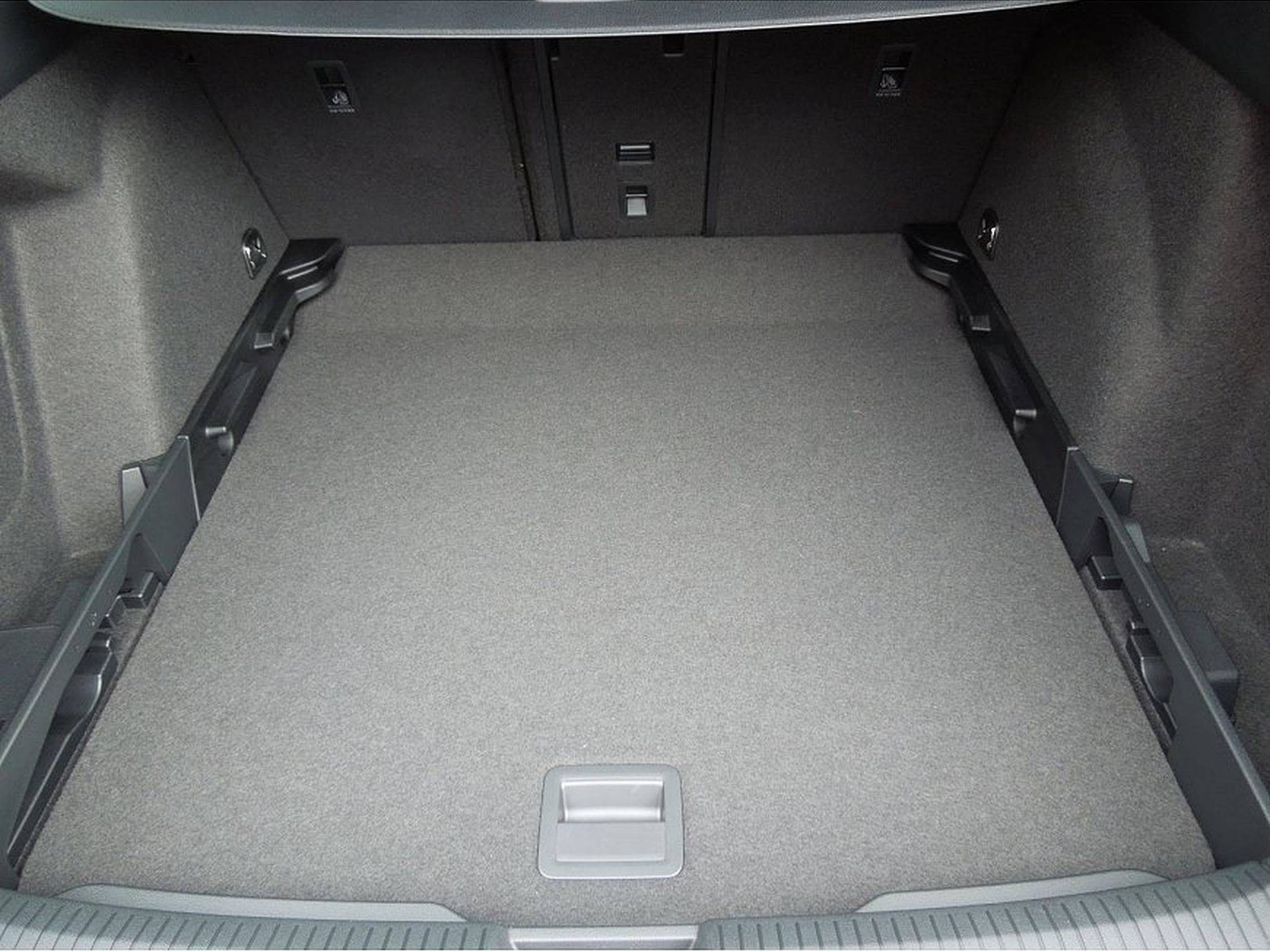 VW Golf (2026) - Photo 12