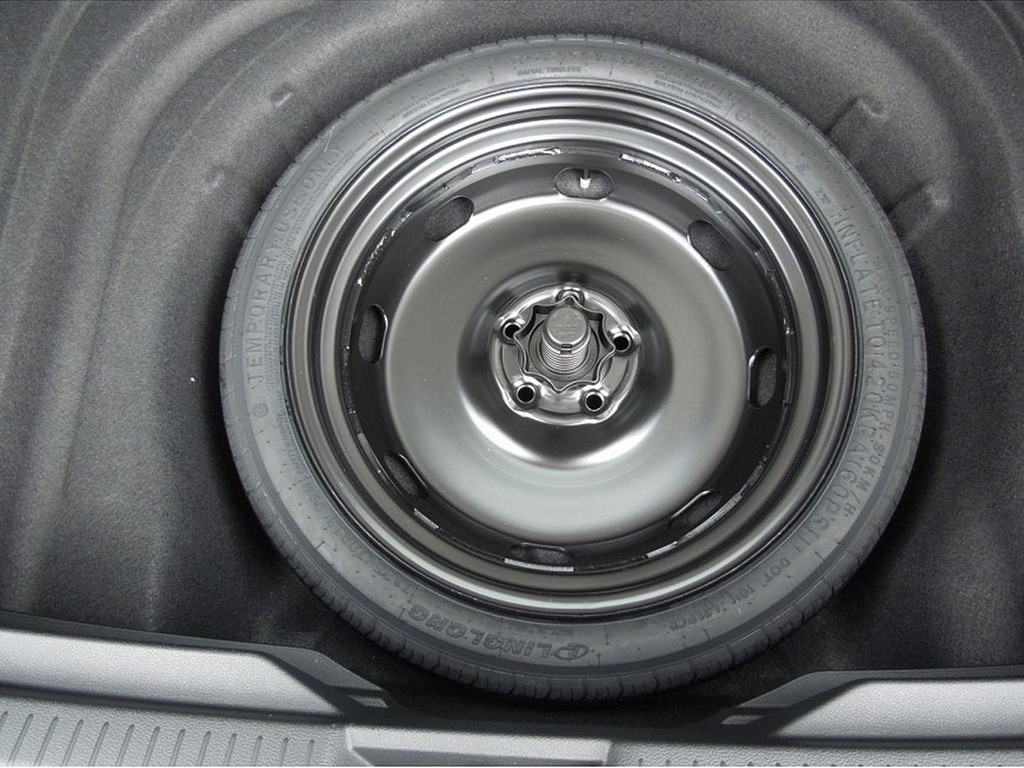 VW Golf (2026) - Photo 16