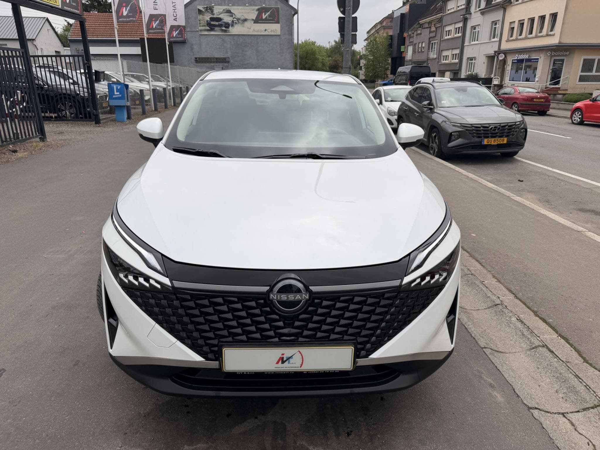 Nissan Qashqai 1.3 ACENTA 2WD 158CV Xtronic Mild-Hybrid (2025) - Foto 2