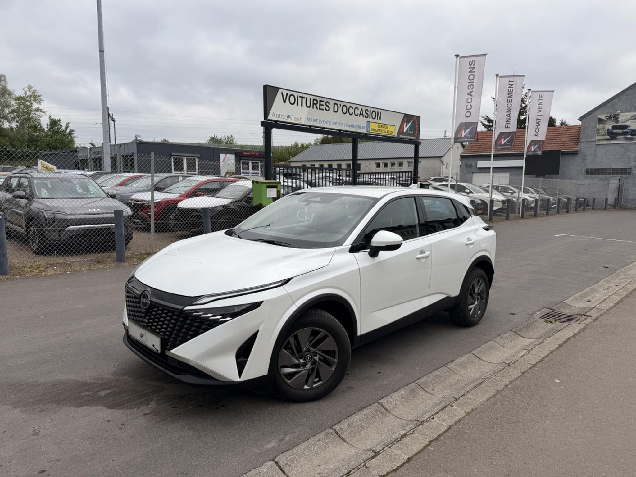 Nissan Qashqai 1.3 ACENTA 2WD 158CV Xtronic Mild-Hybrid (2025) - Foto 1