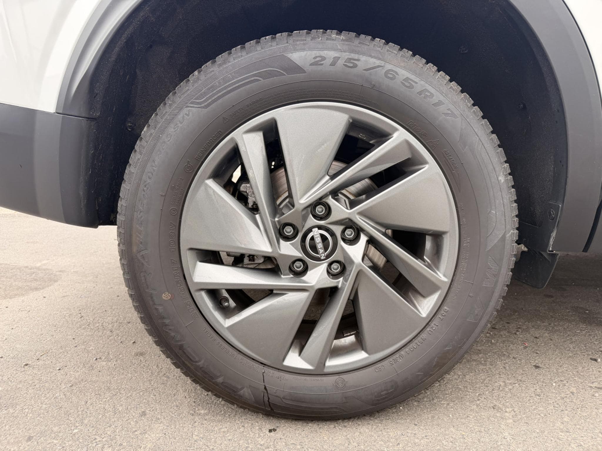 Nissan Qashqai 1.3 ACENTA 2WD 158CV Xtronic Mild-Hybrid (2025) - Foto 11