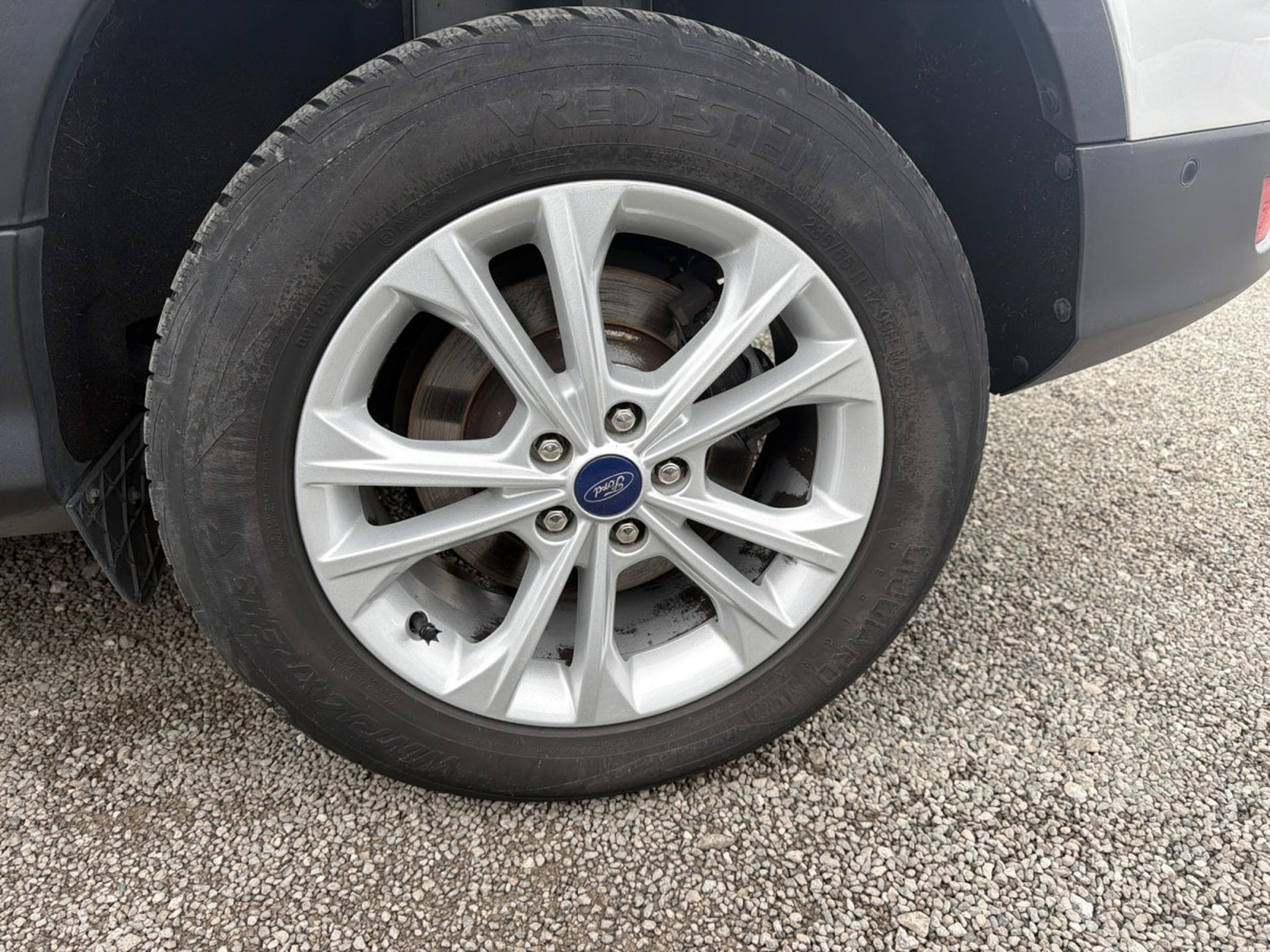 Ford Kuga 1.5 TDCI M6 CONNECT 120CV (2018) - Photo 4