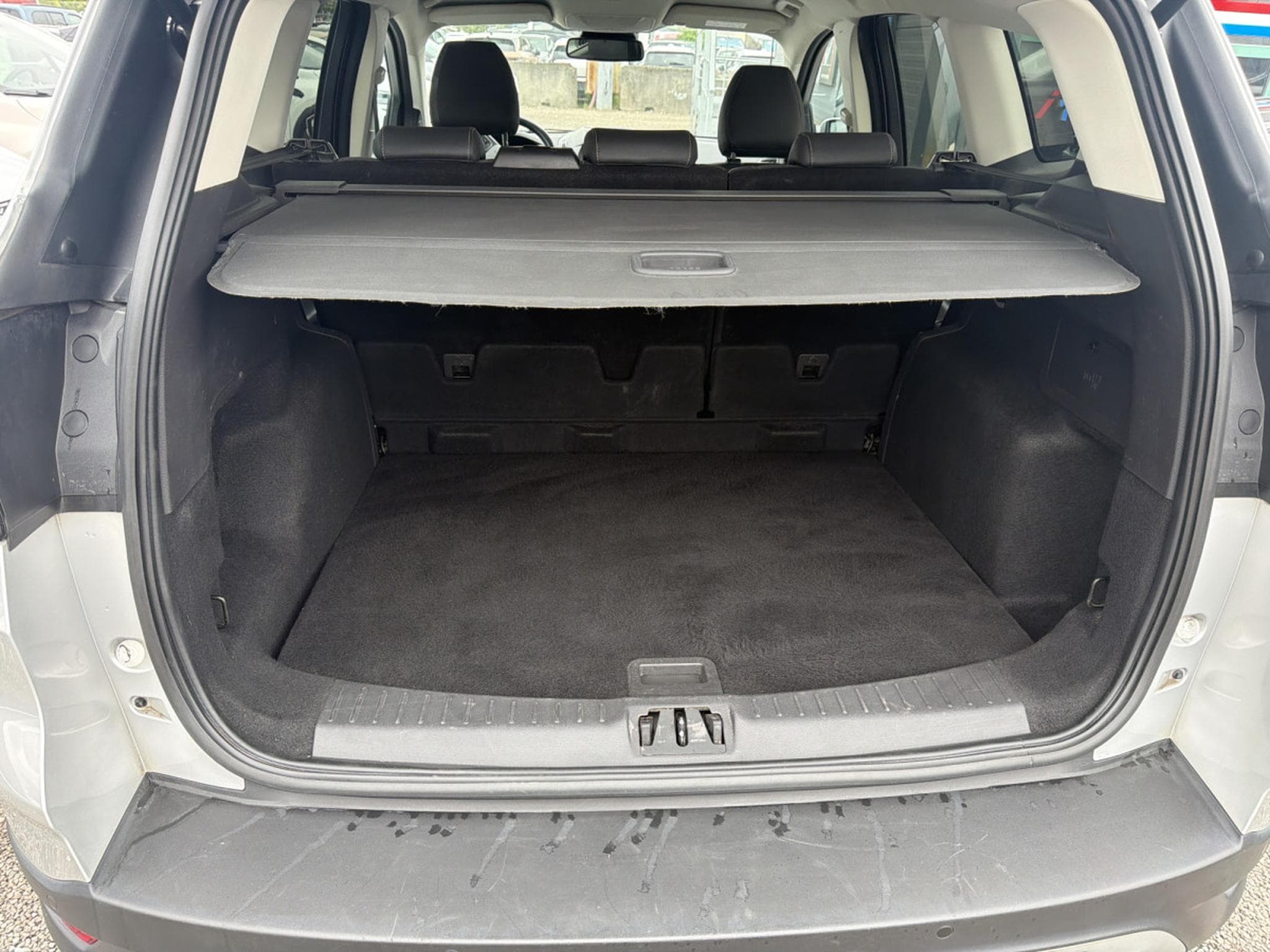 Ford Kuga 1.5 TDCI M6 CONNECT 120CV (2018) - Photo 8