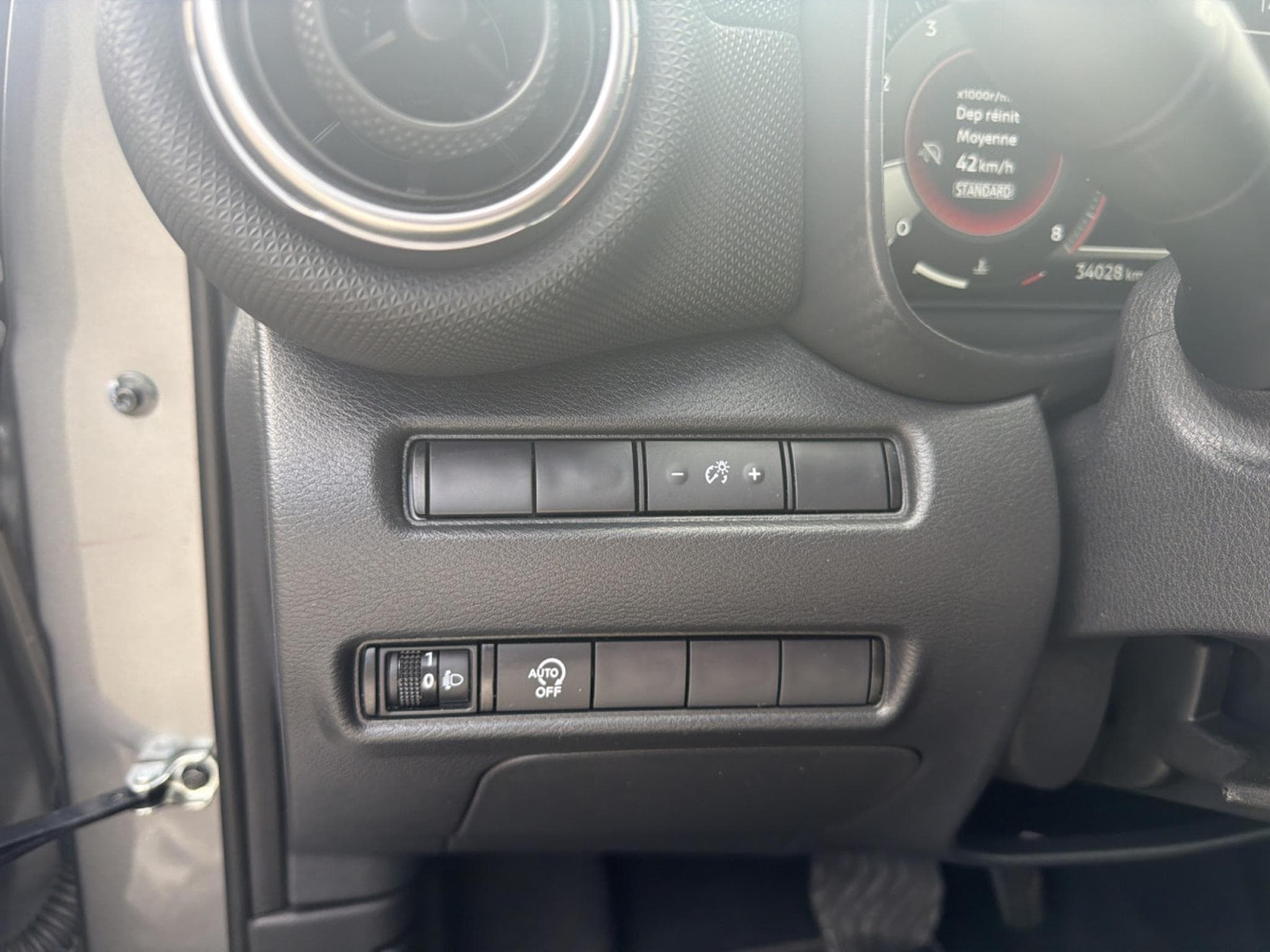 Nissan Juke 1.0 DIG-T 7DCT TEKNA AUTO (2024) - Photo 14