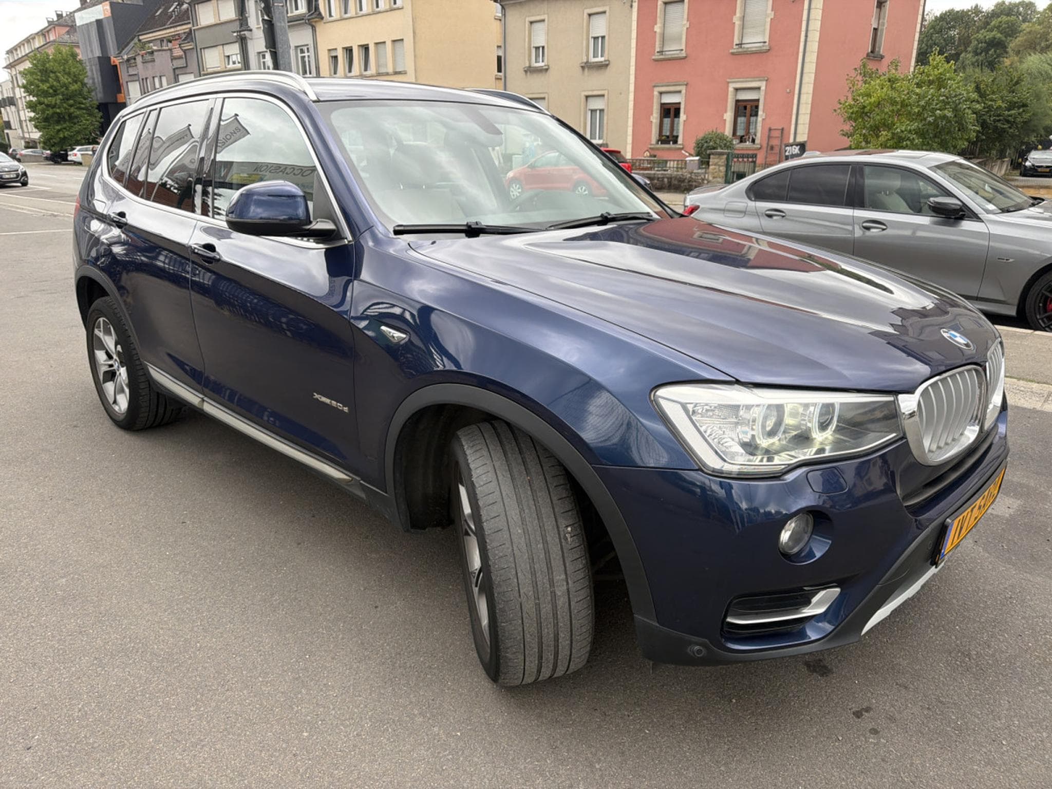 BMW X3 20dA X line 190 X drive (2016) - Photo 3