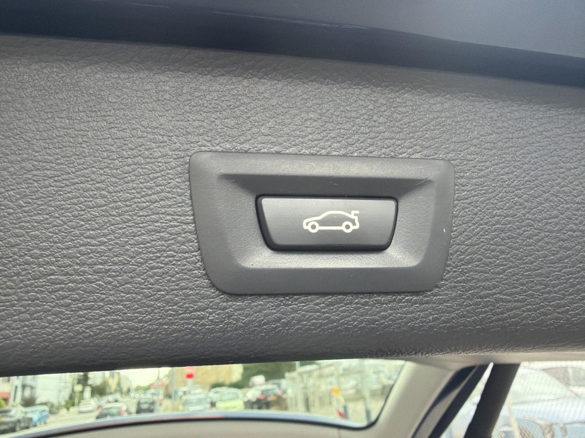 BMW X3 20dA X line 190 X drive (2016) - Photo 9
