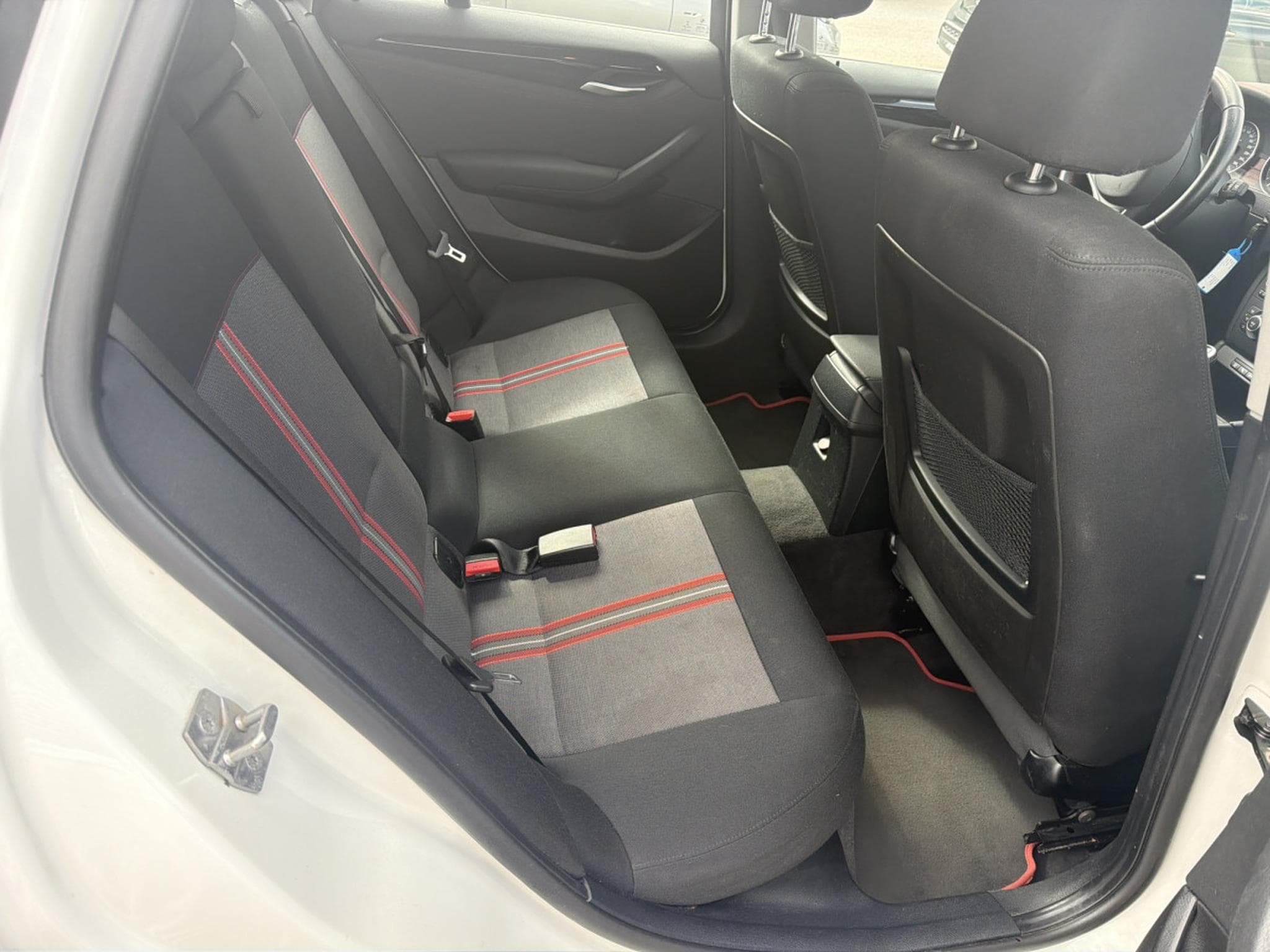BMW X1 Sport 20d 184 SDrive (2014) - Photo 9