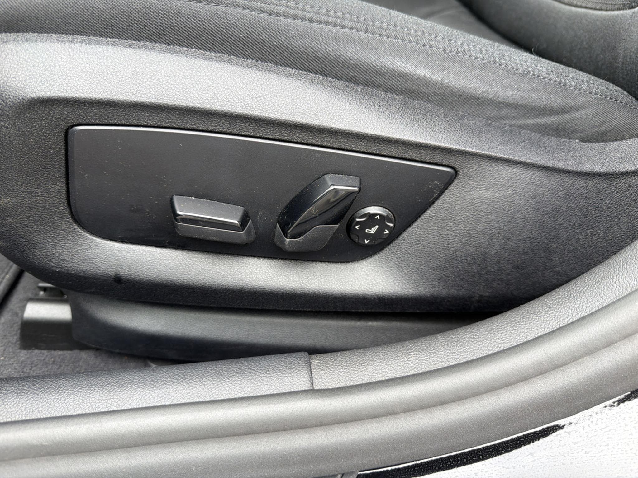 BMW 520 D 190CV AUTO (2021) - Foto 17