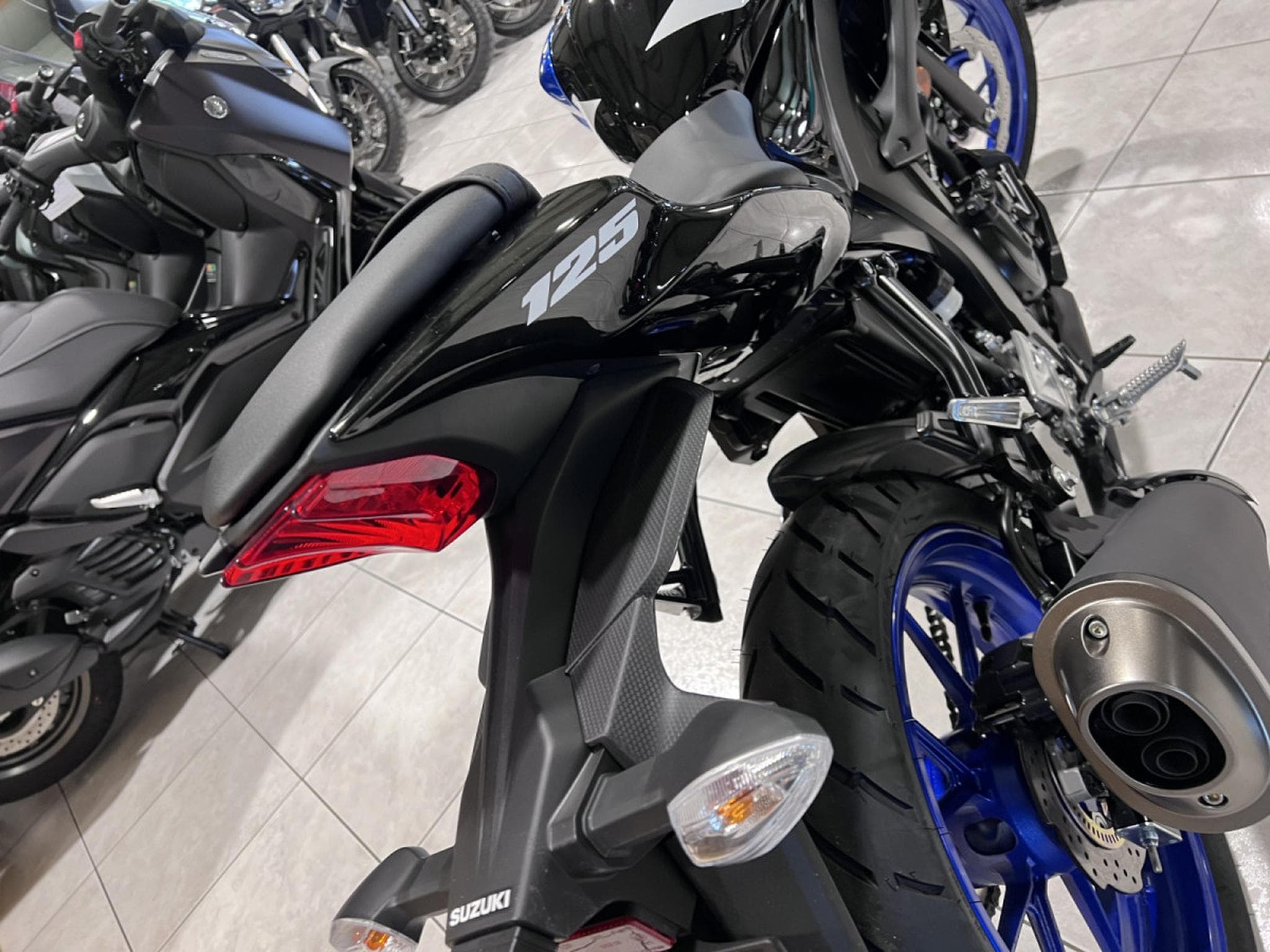 Suzuki GSX-S (2026) - Photo 5