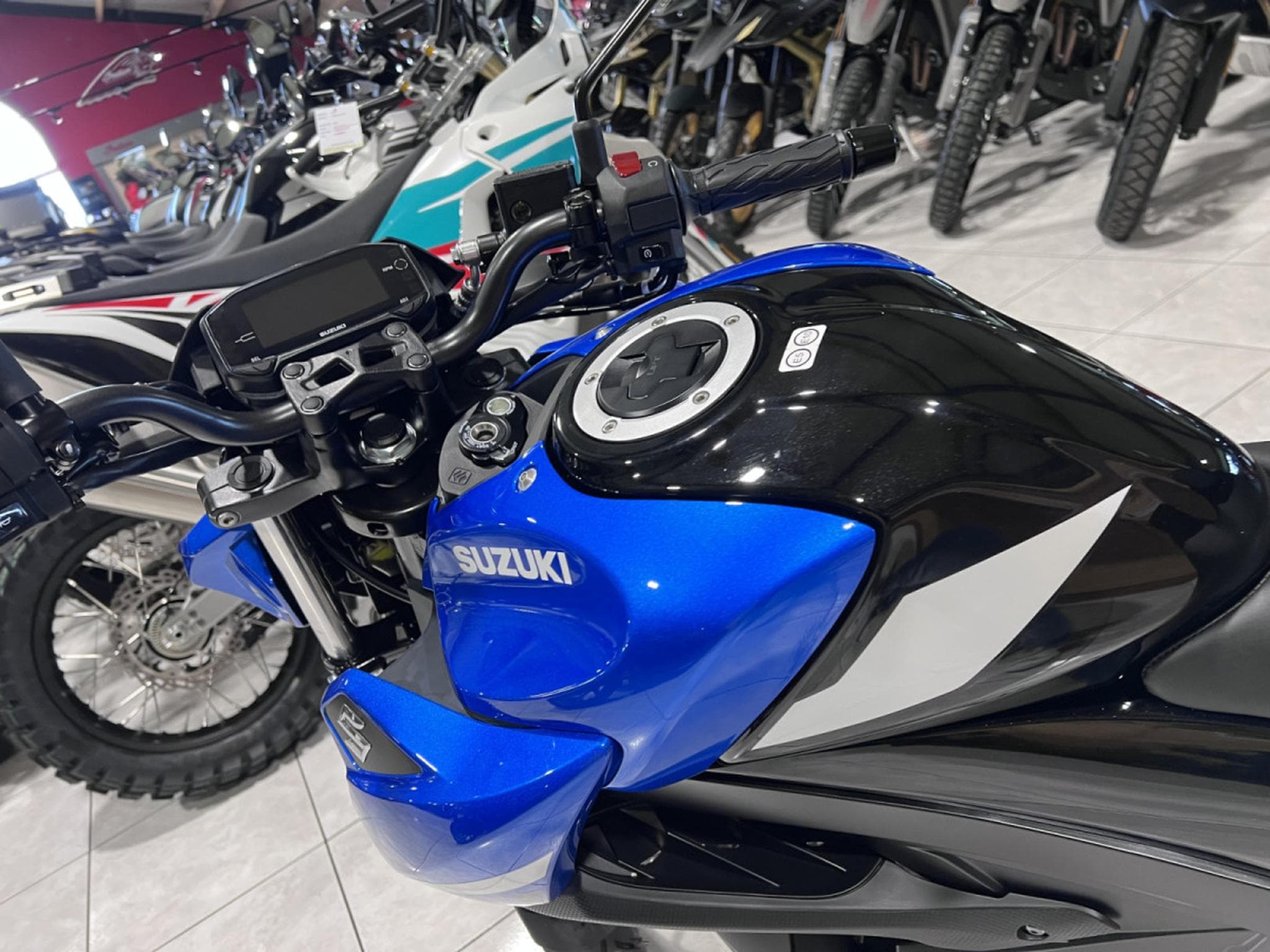 Suzuki GSX-S (2026) - Photo 6
