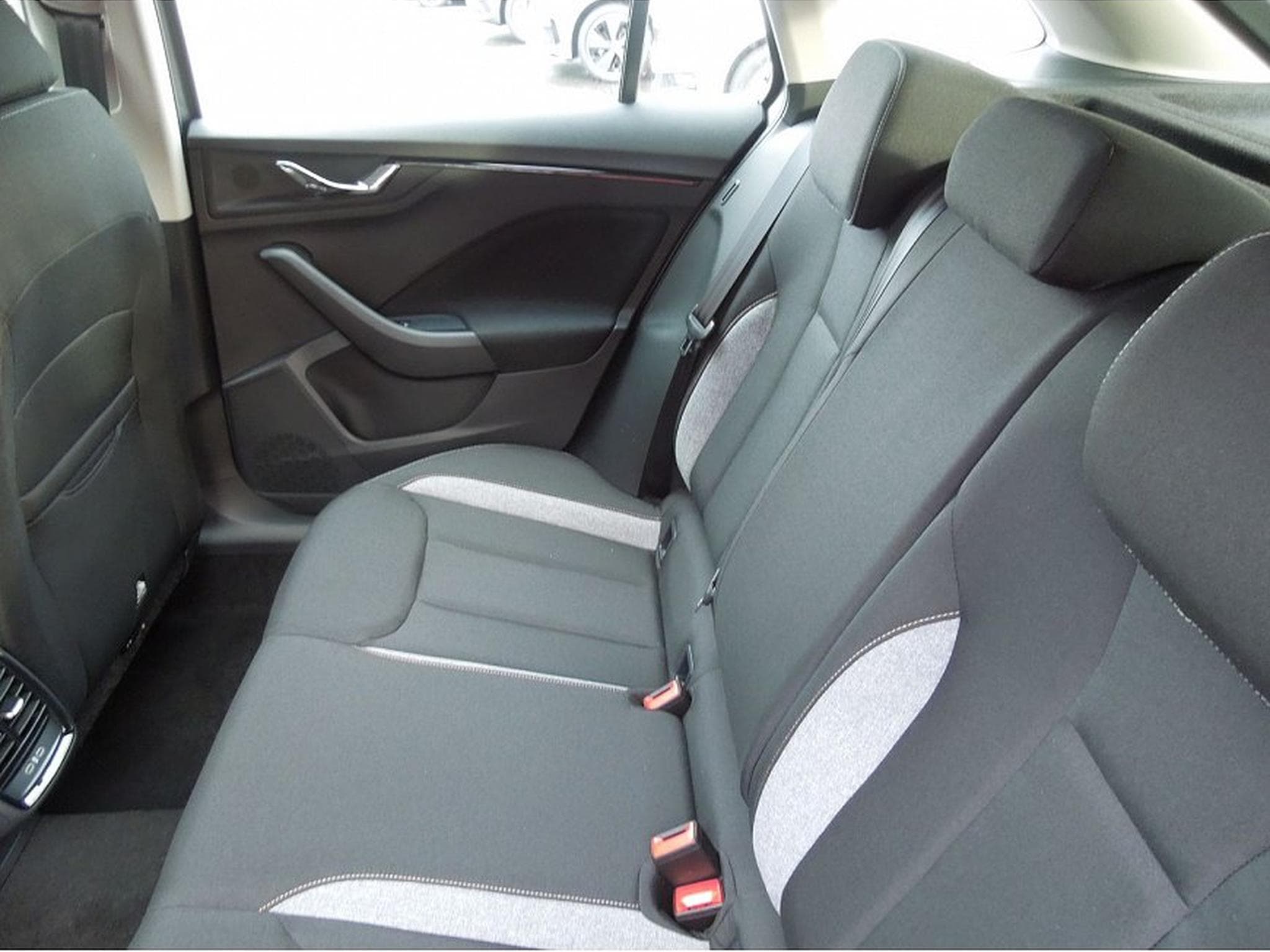 Skoda Scala (2025) - Photo 10