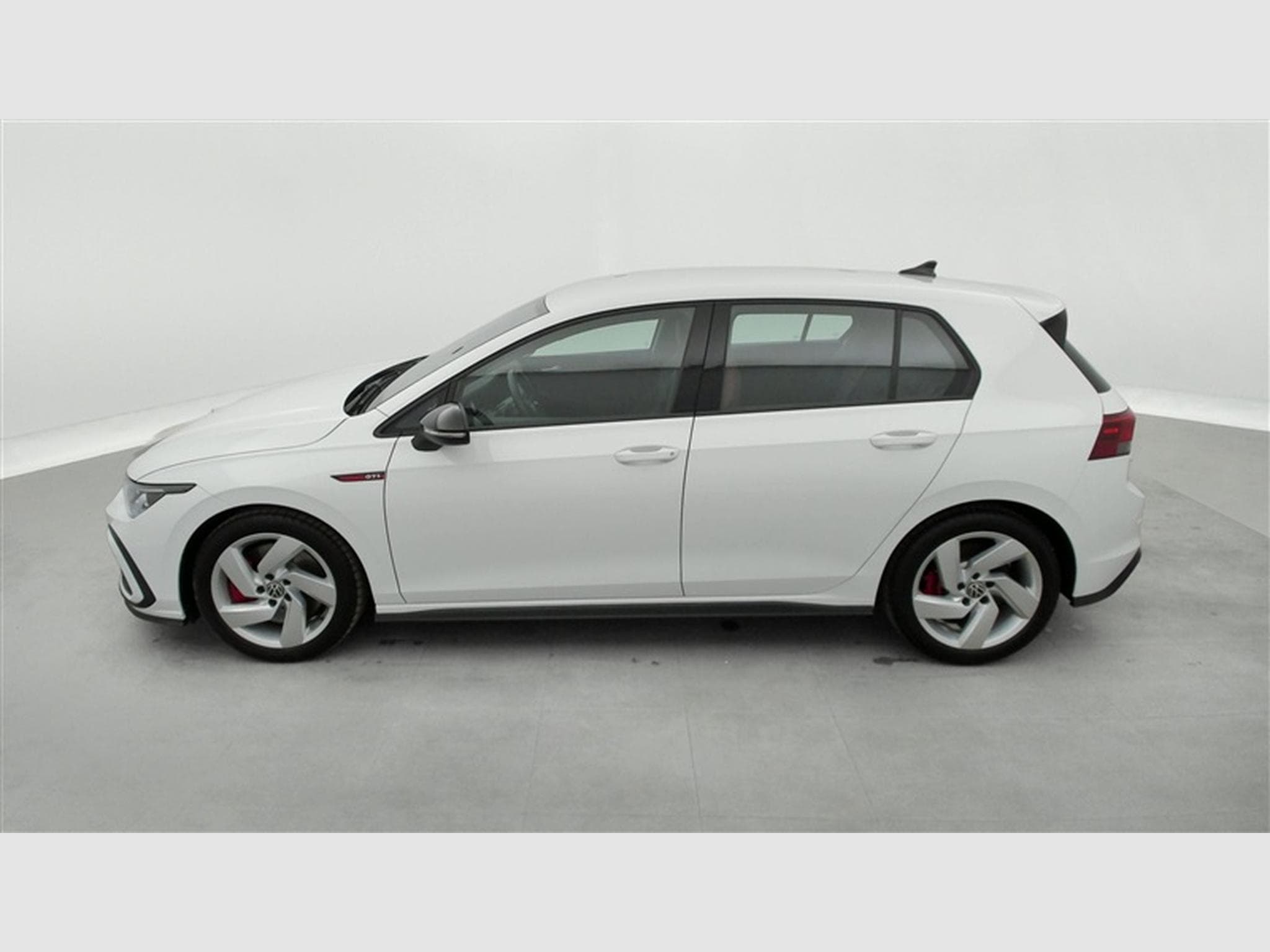 VW Golf 2.0 TSI 245cv GTI NAVI / FULL LED / CAMERA / JA 17" (2024) - Photo 3