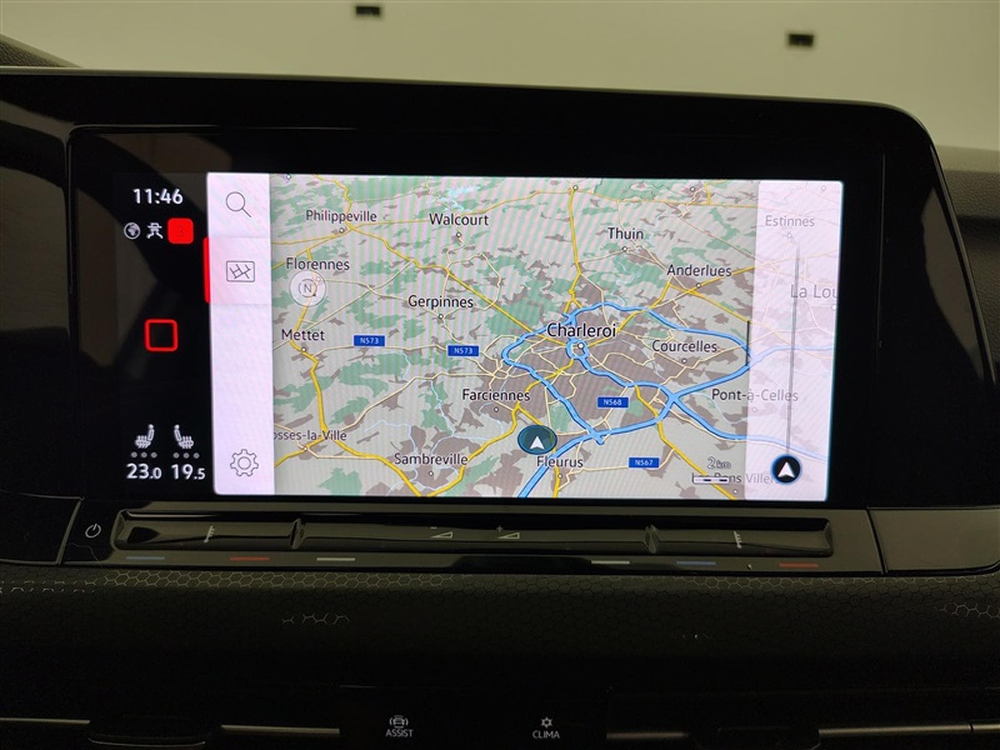 VW Golf 2.0 TSI 245cv GTI NAVI / FULL LED / CAMERA / JA 17" (2024) - Photo 11