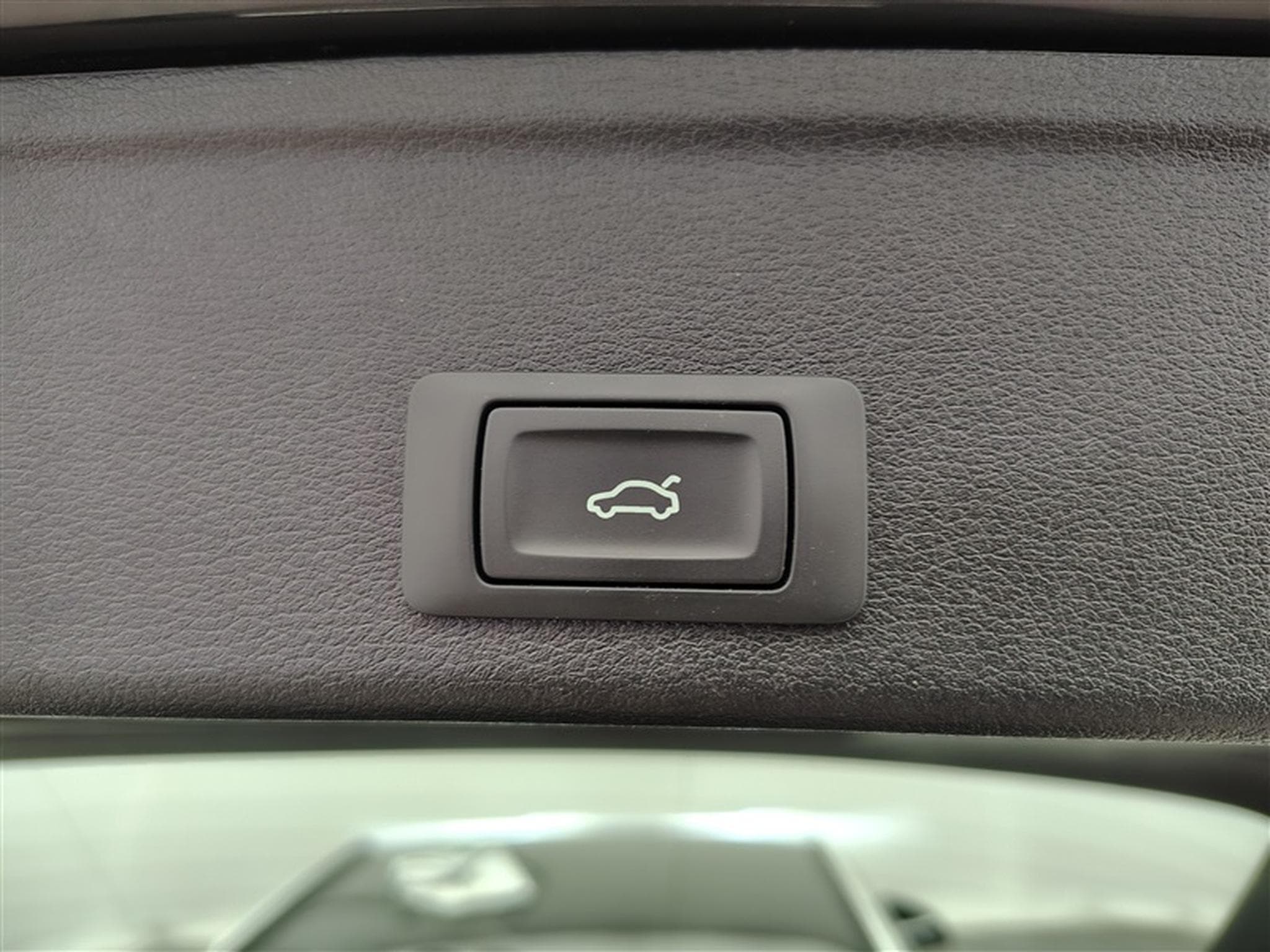 Audi A4 35 TFSI S tronic NAVI COCKPIT / FULL LED (2021) - Photo 19