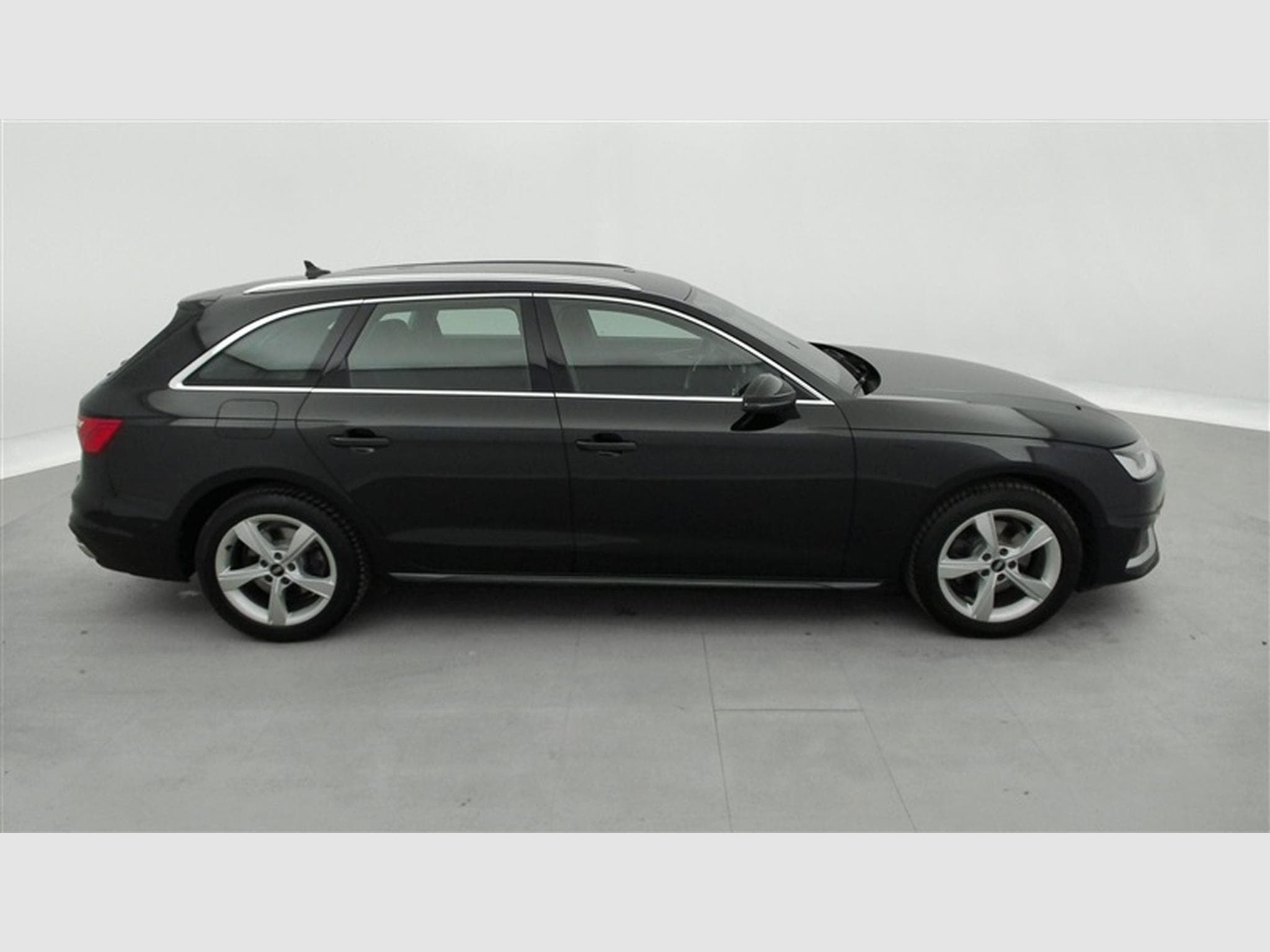Audi A4 35 TFSI S tronic NAVI COCKPIT / FULL LED (2021) - Photo 25
