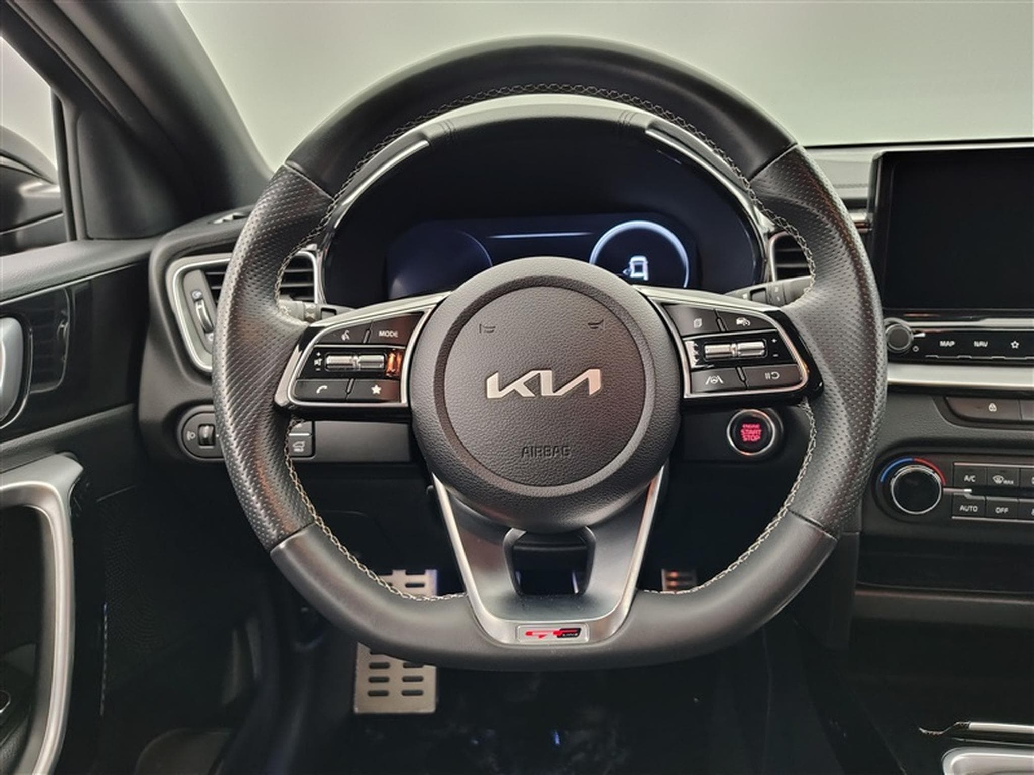 Kia ProCeed 1.0 T-GDI 120Cv GT-Line NAVI / CARPLAY / FULL LED / S-CUIR (2023) - Photo 9