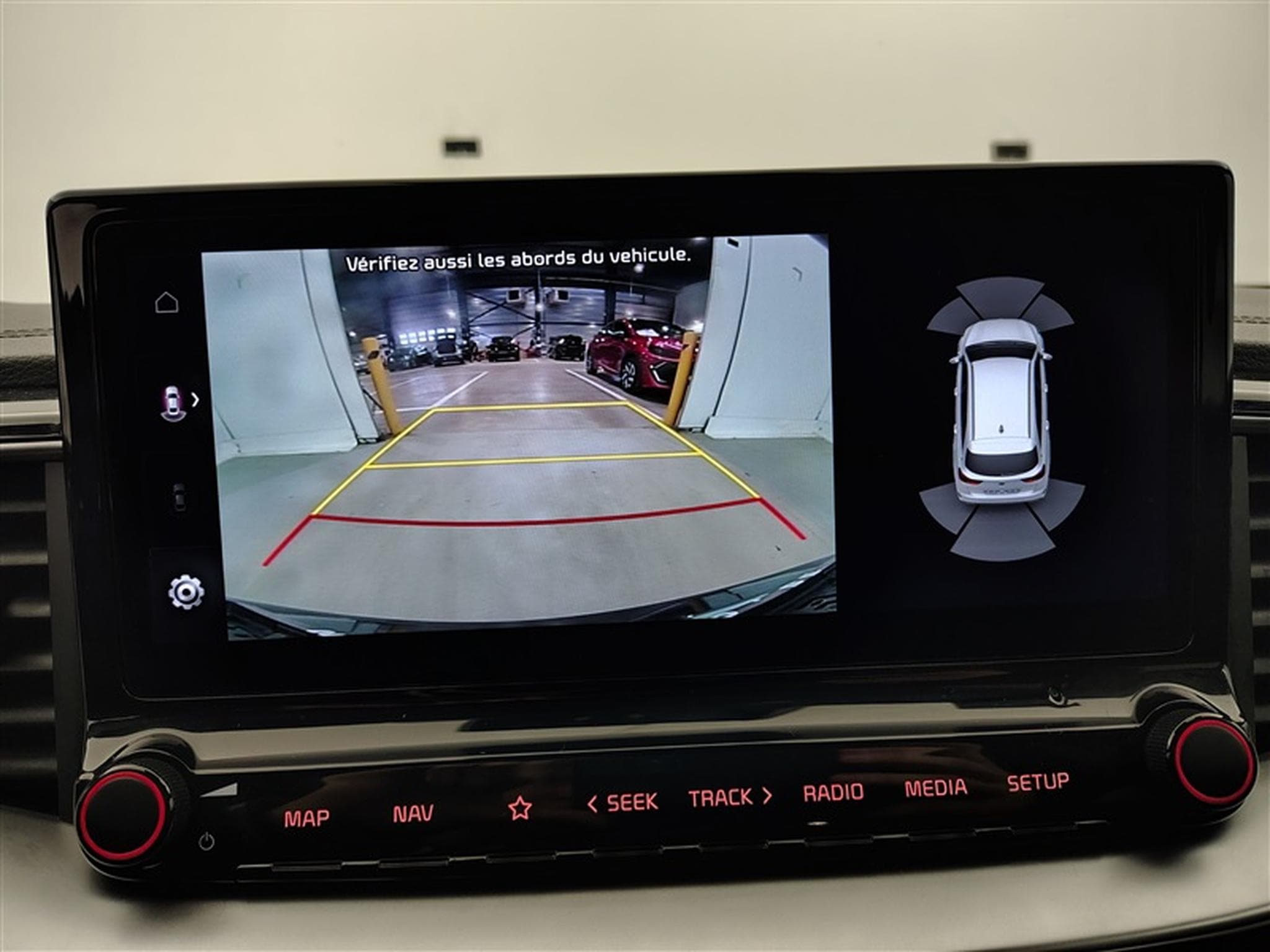 Kia ProCeed 1.0 T-GDI 120Cv GT-Line NAVI / CARPLAY / FULL LED / S-CUIR (2023) - Photo 18