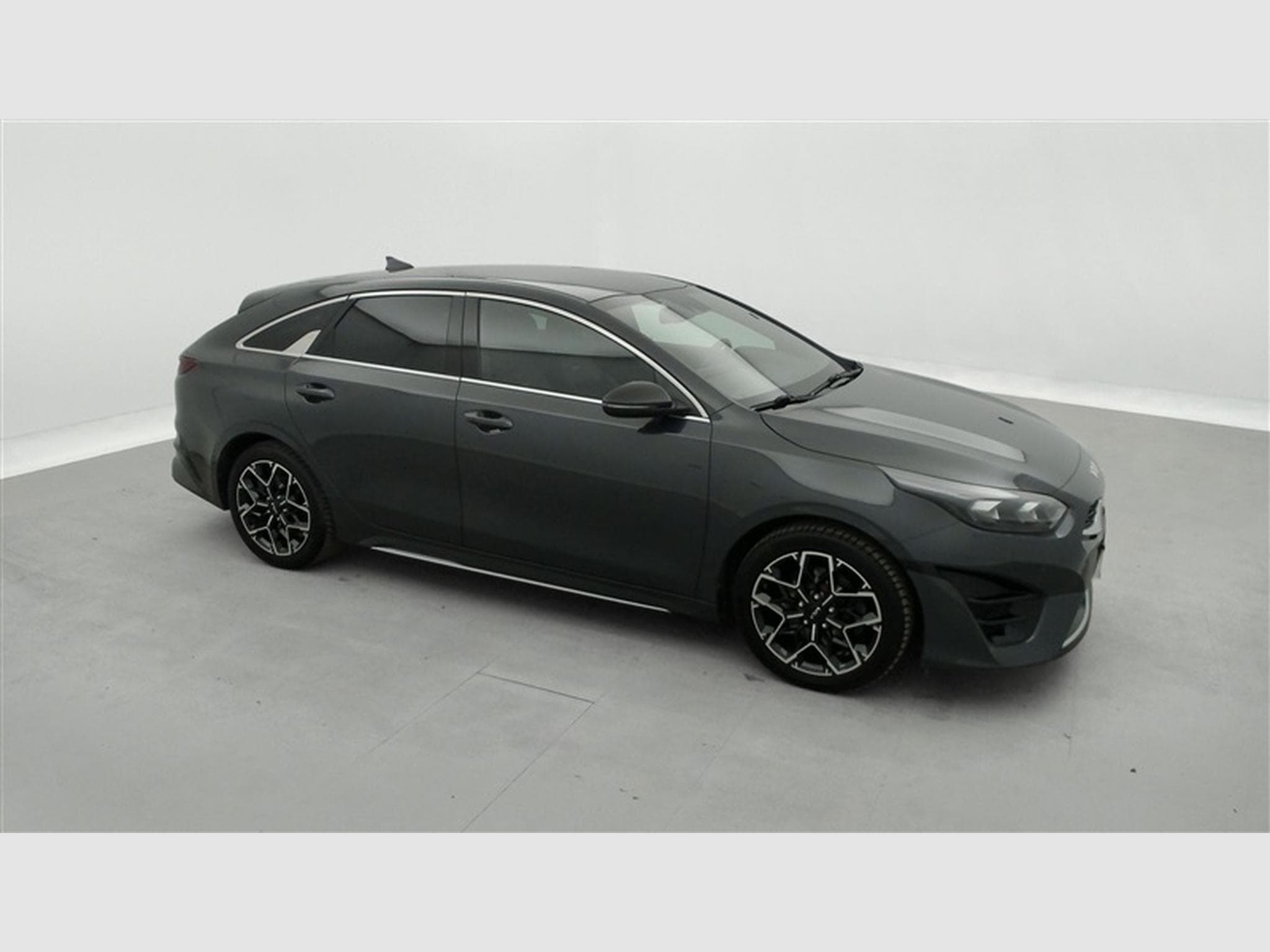 Kia ProCeed 1.0 T-GDI 120Cv GT-Line NAVI / CARPLAY / FULL LED / S-CUIR (2023) - Photo 24