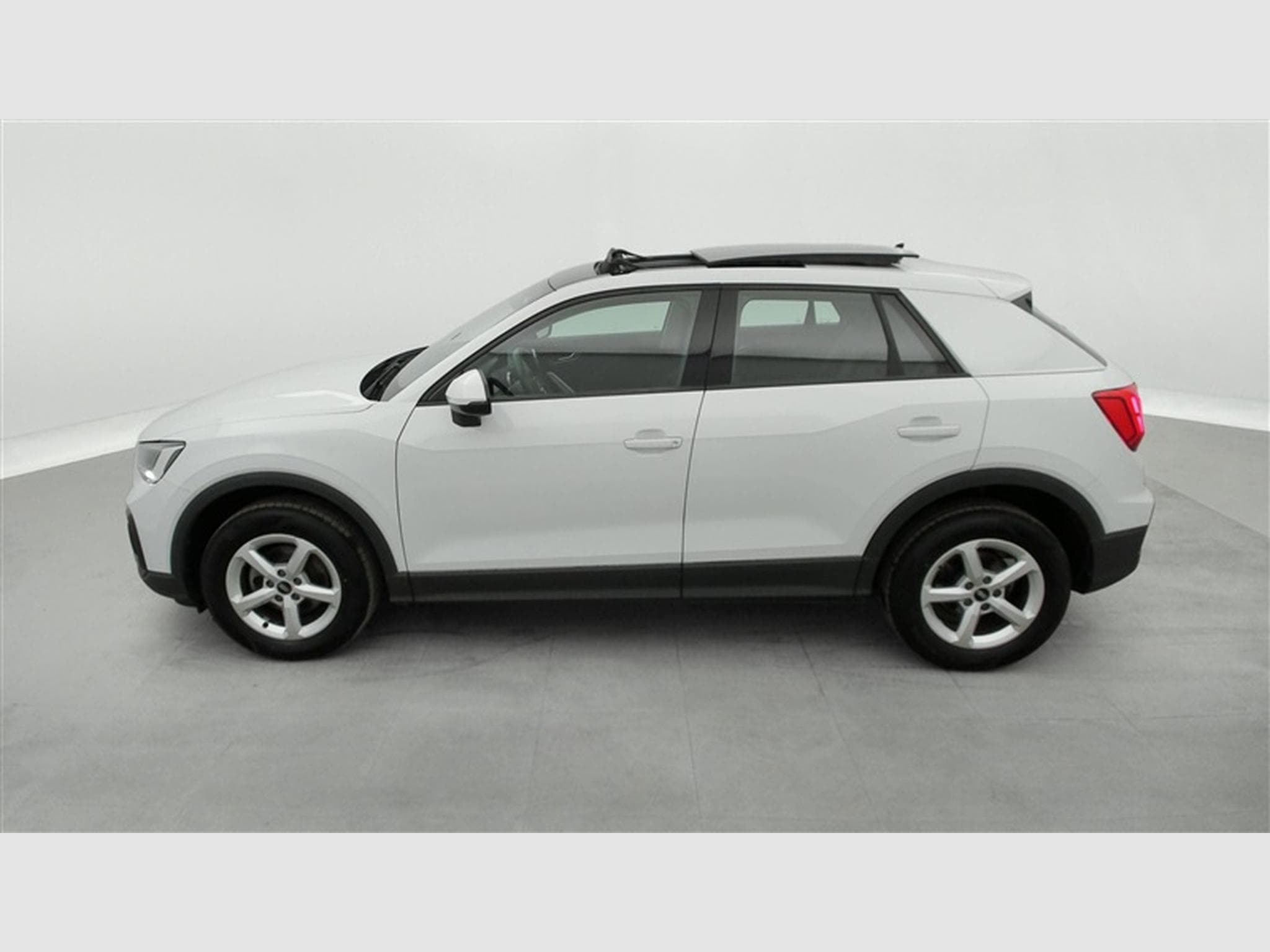 Audi Q2 30 TFSI Design NAVI/LED/TO PANO/JA/PDC (2022) - Photo 3