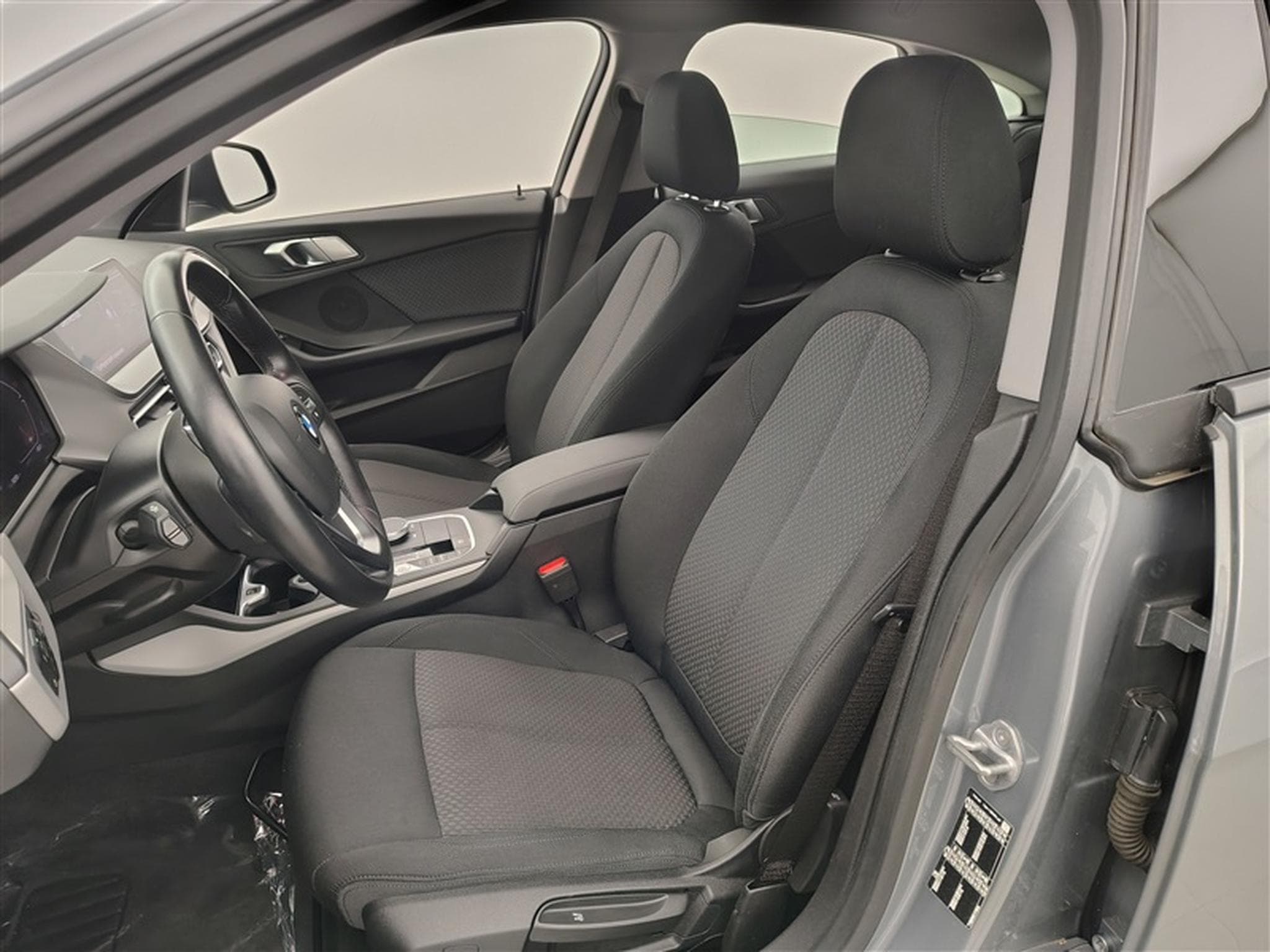 BMW 218 iA Gran Coupé Navi Cockpit / Led / PDC av+ar (2022) - Photo 7