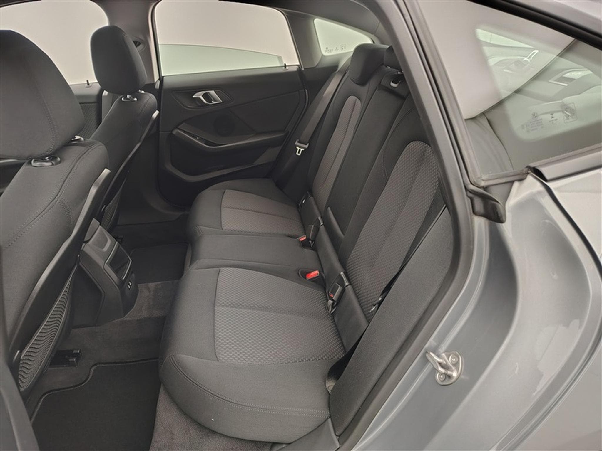 BMW 218 iA Gran Coupé Navi Cockpit / Led / PDC av+ar (2022) - Photo 13