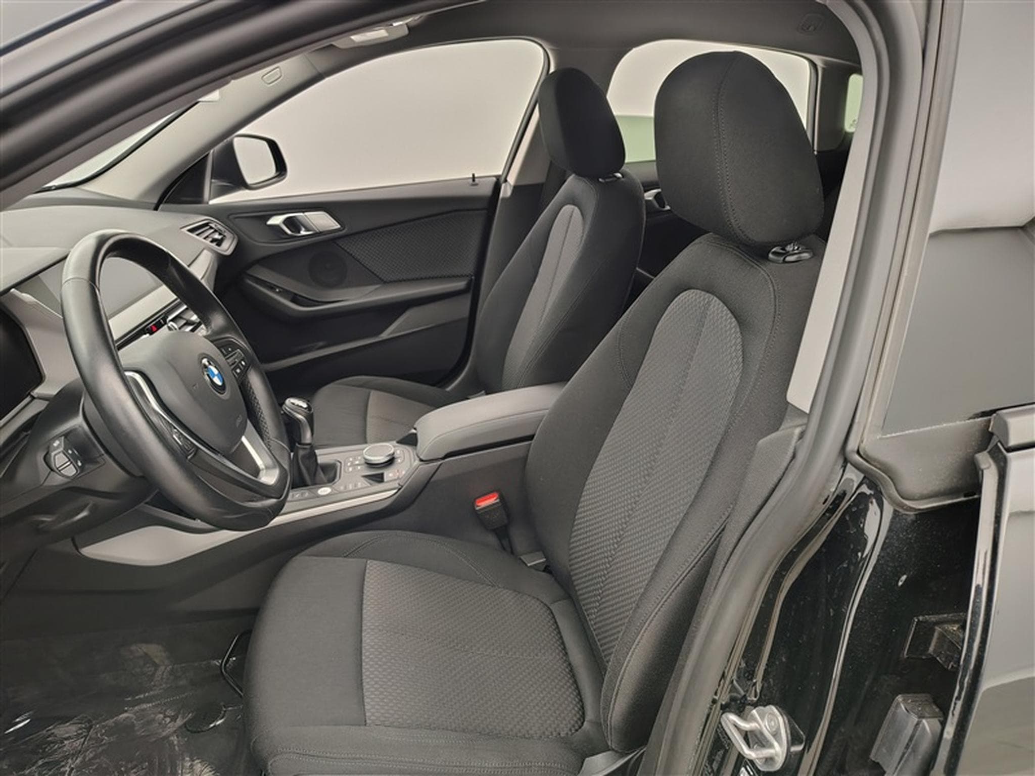 BMW 218 d Gran Coupé  Navi Cockpit / Led / PDC av+ar (2022) - Photo 7