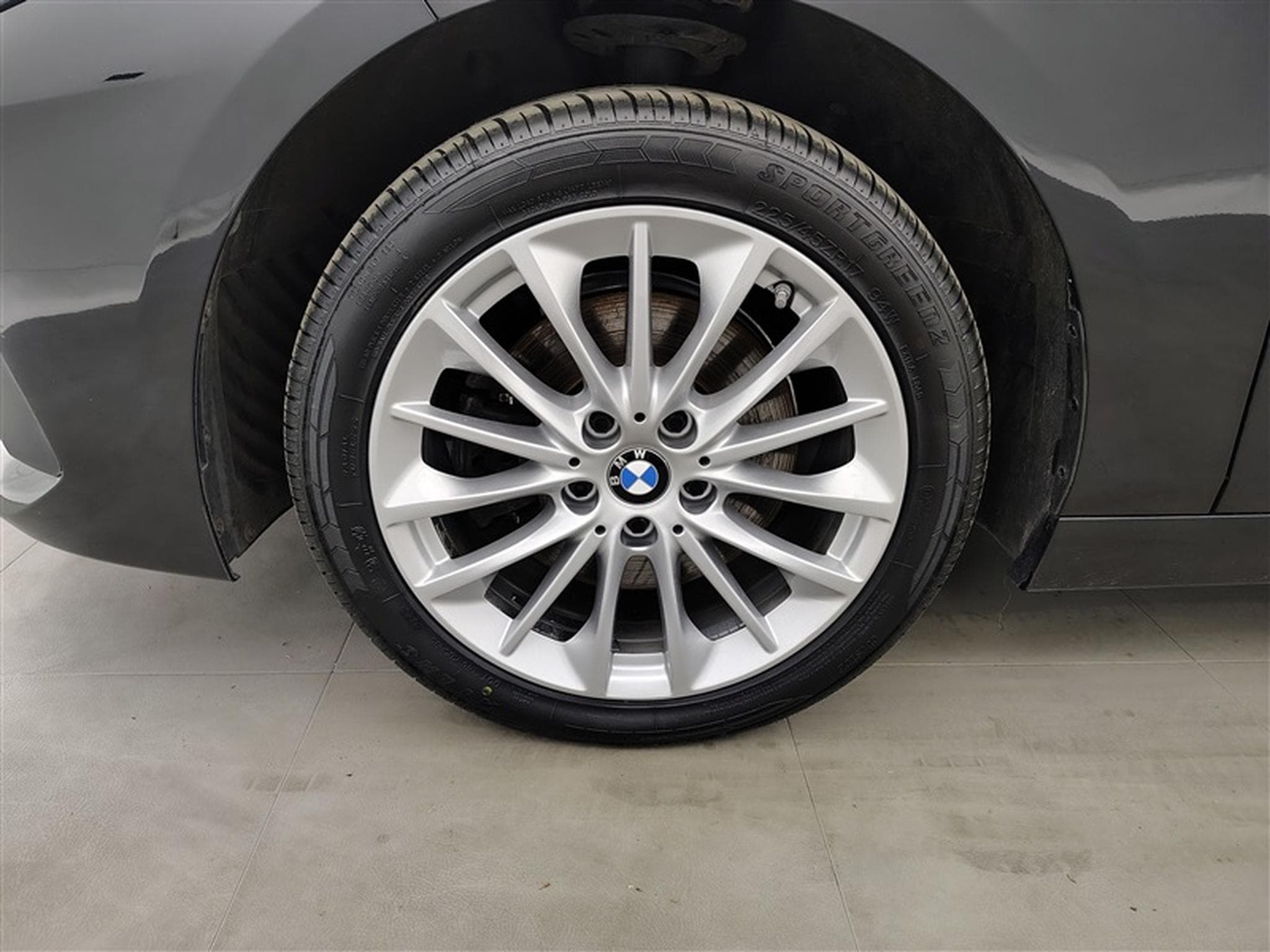 BMW 218 d Gran Coupé  Navi Cockpit / Led / PDC av+ar (2022) - Photo 6