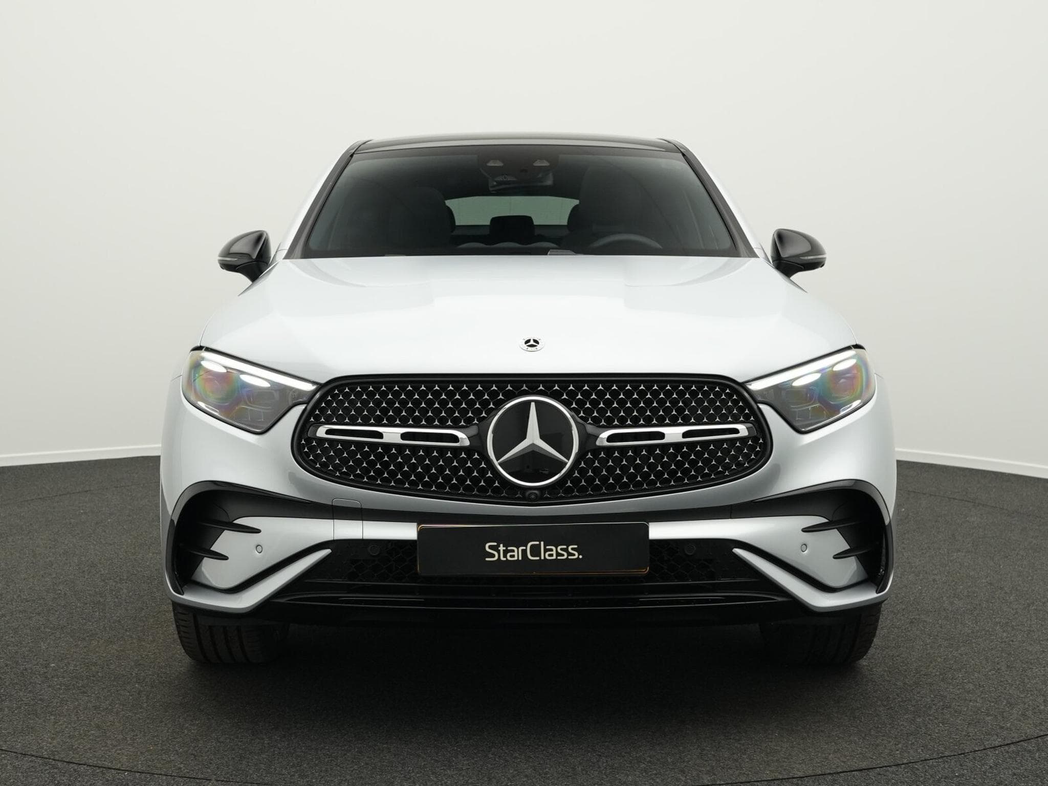 Mercedes GLC 200 4MATIC Coupé AMG-Line Premium (2026) - Photo 2